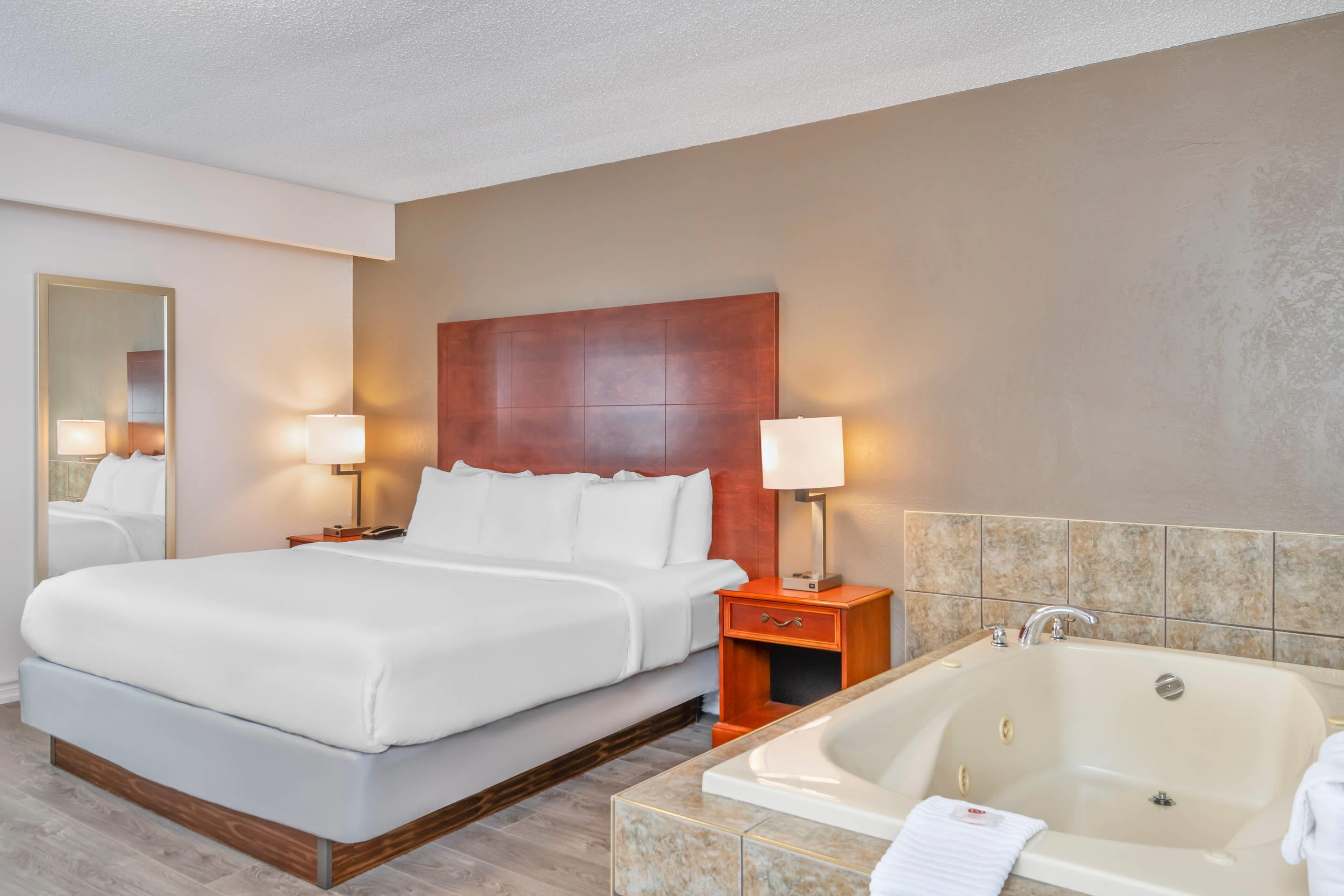 Double King Bed Non Smoking