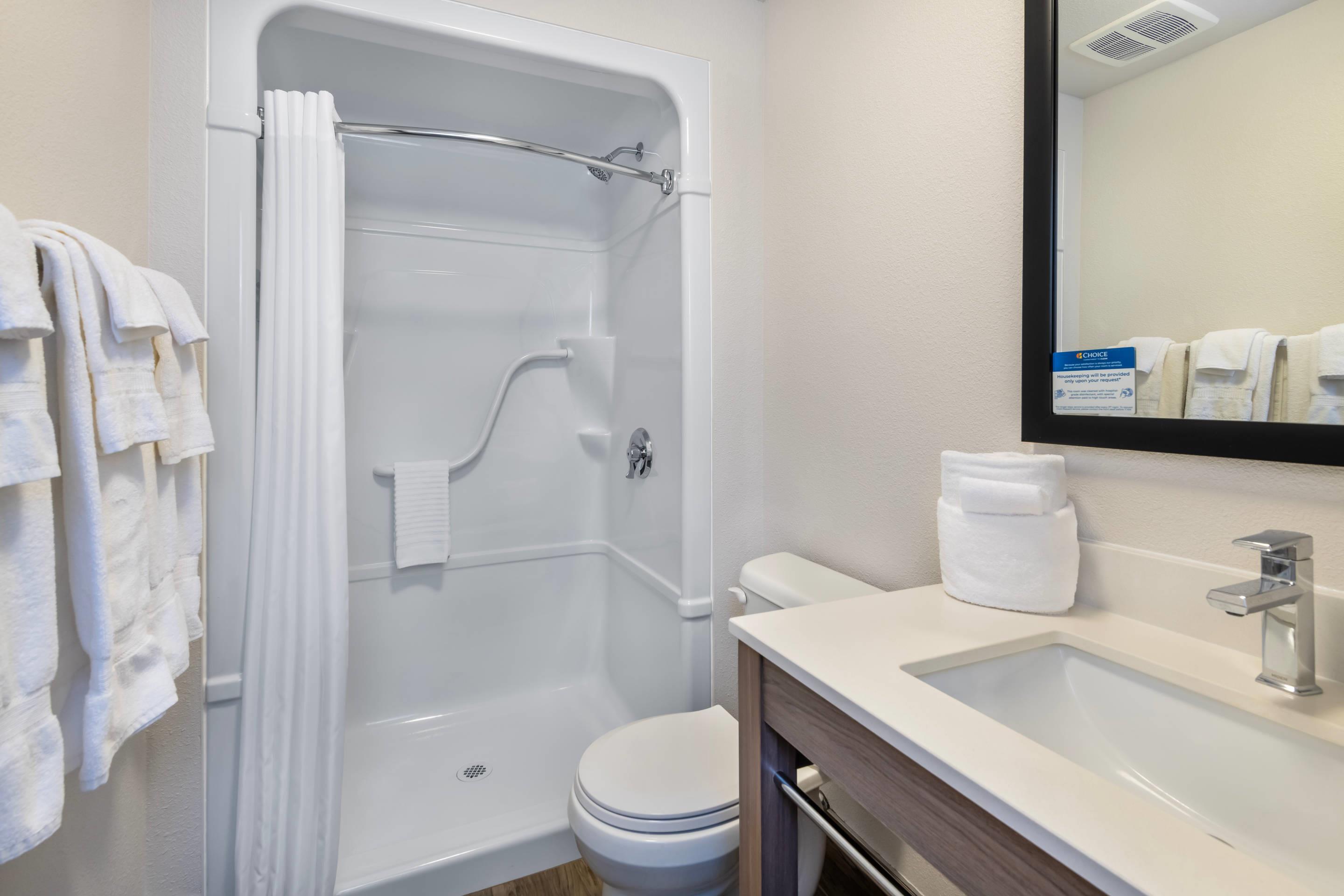 Quadruple Two Double Beds Non Smoking