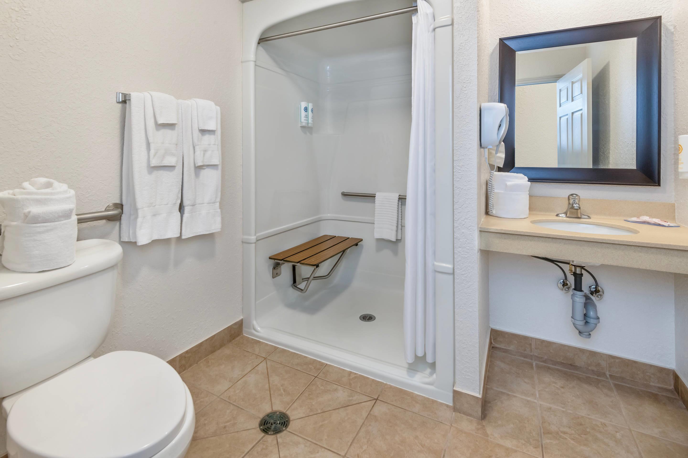 Quadruple Two Queen Beds Non Smoking