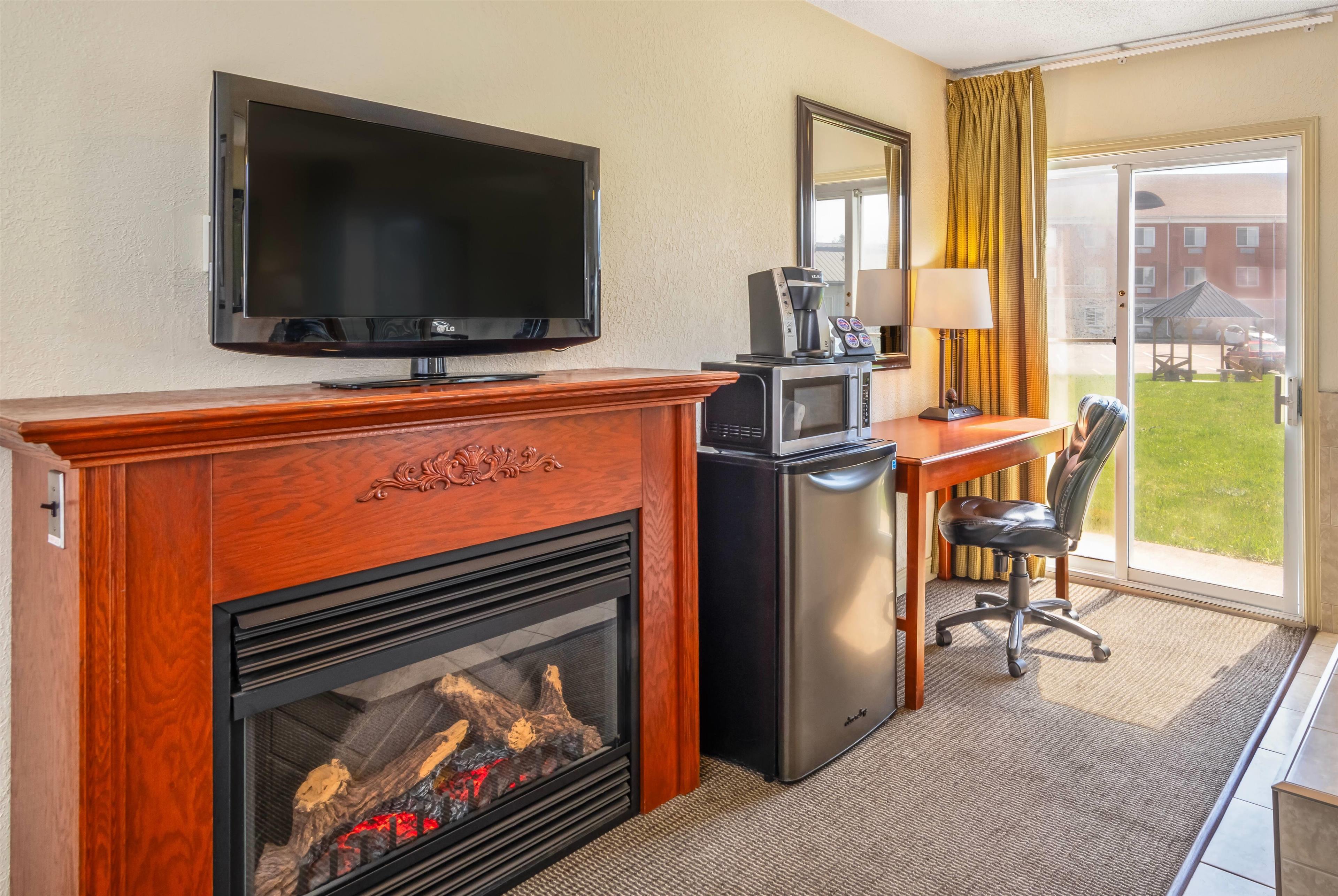 Suite Queen Size Bed