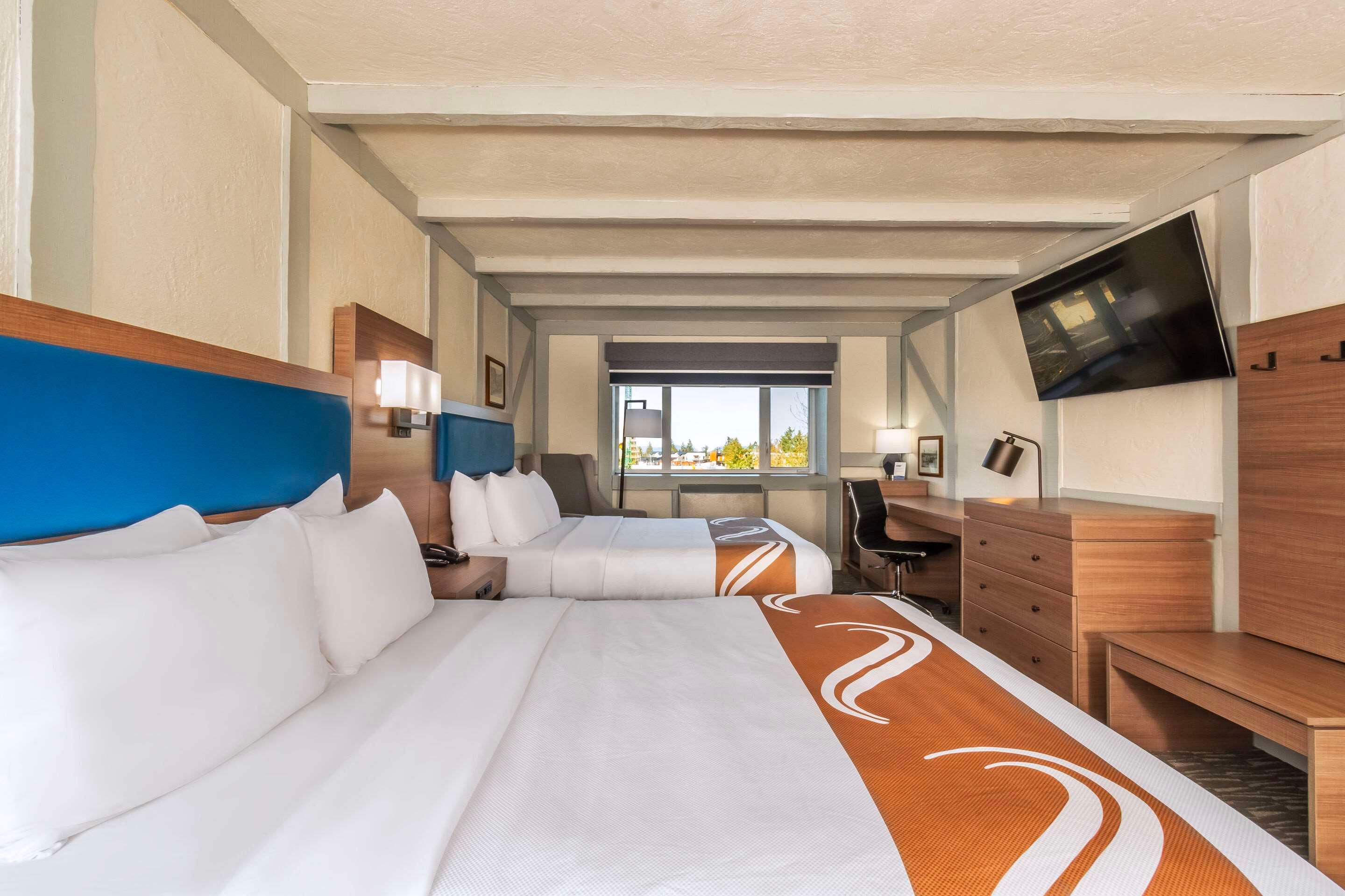 Quadruple Two Queen Beds Non Smoking