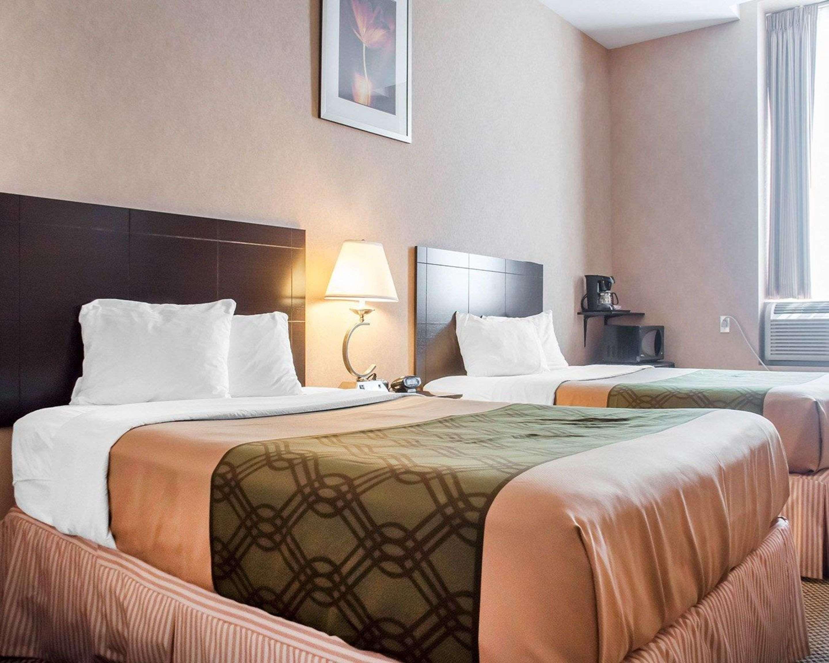 Double Two Double Beds Non Smoking