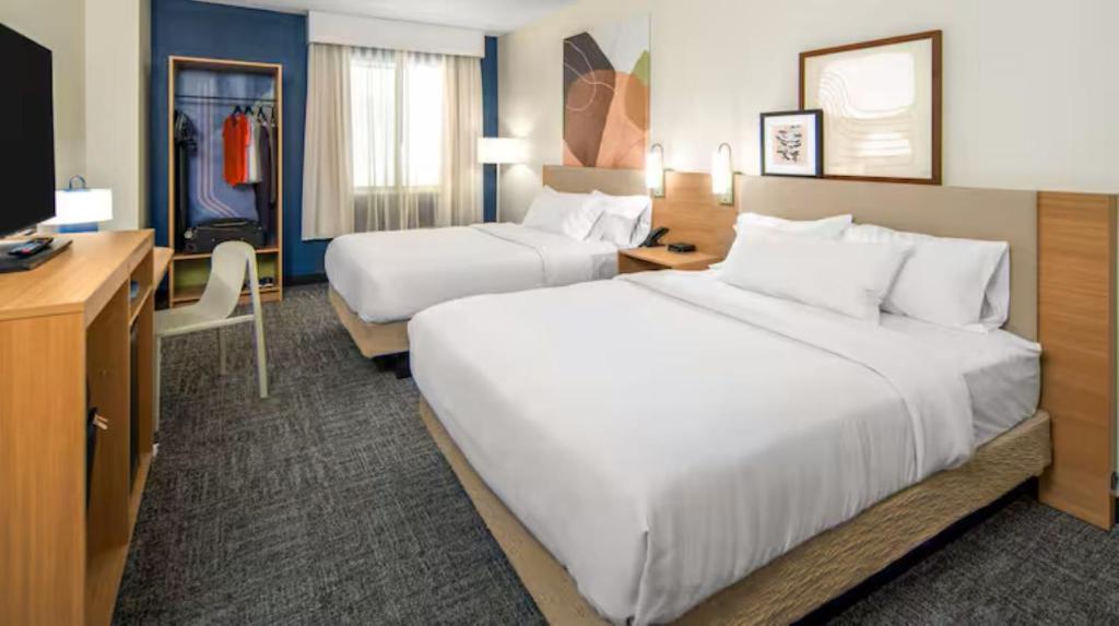 Double Two Queen Beds