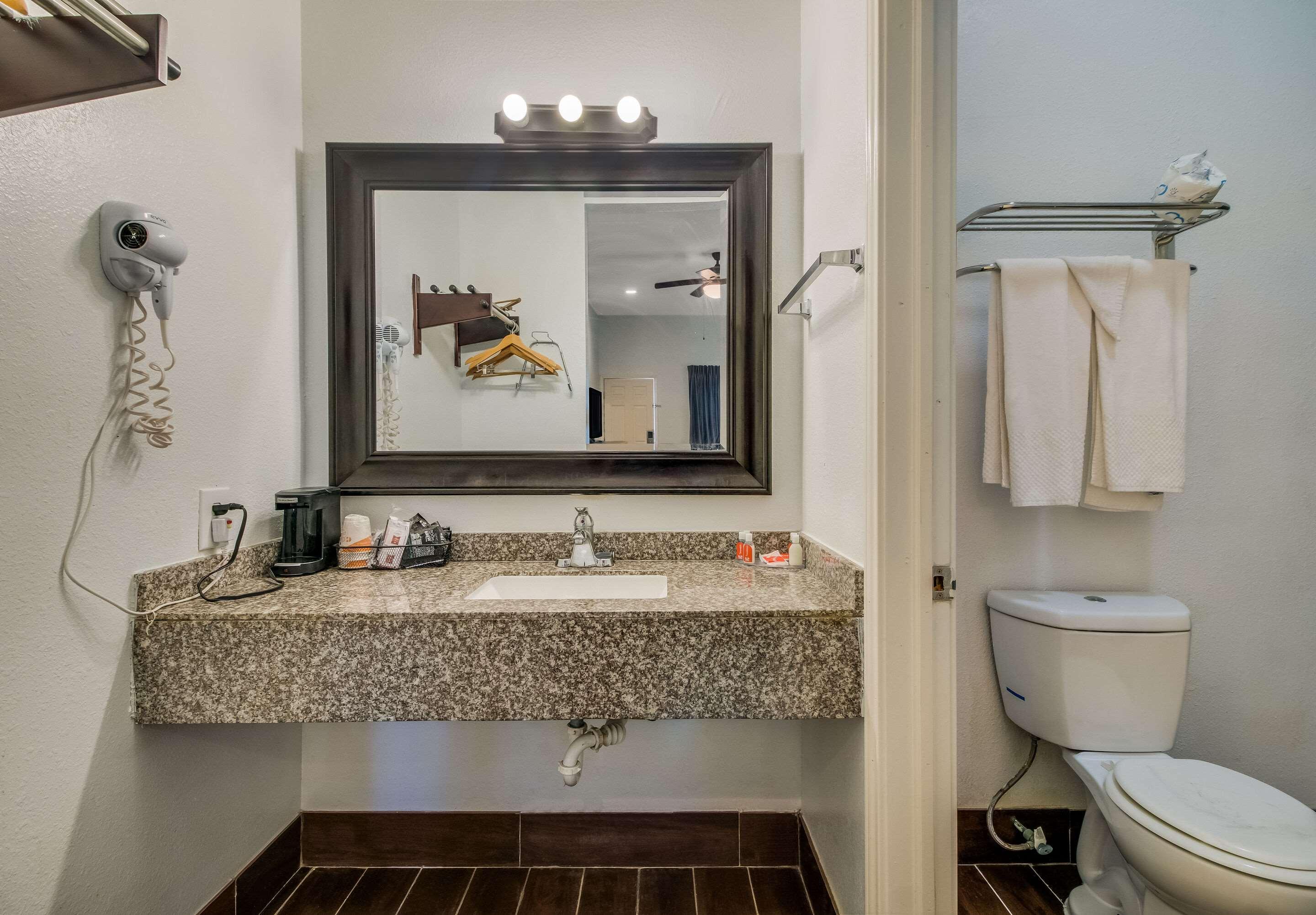 Room Accessible-two Queen Beds