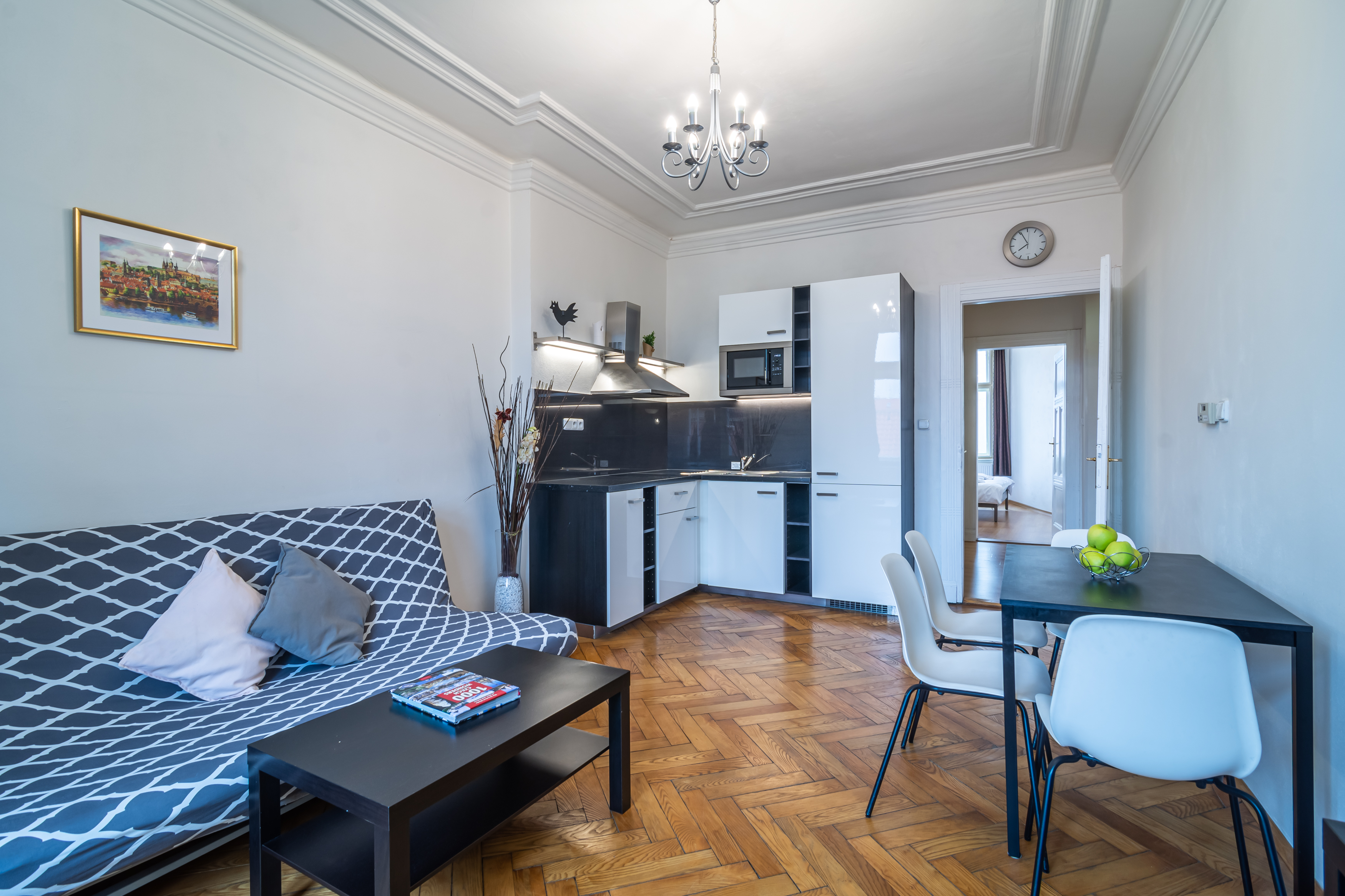 Apartment with Balcony with Views