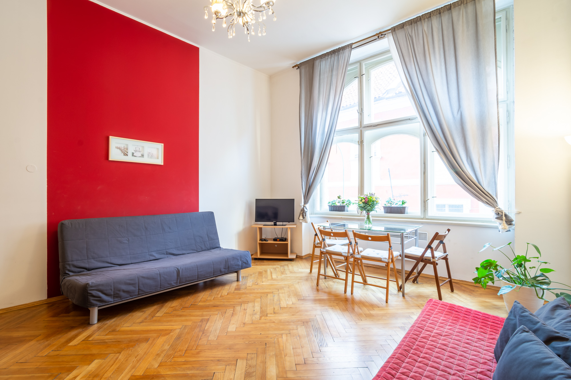 Apartment with Balcony