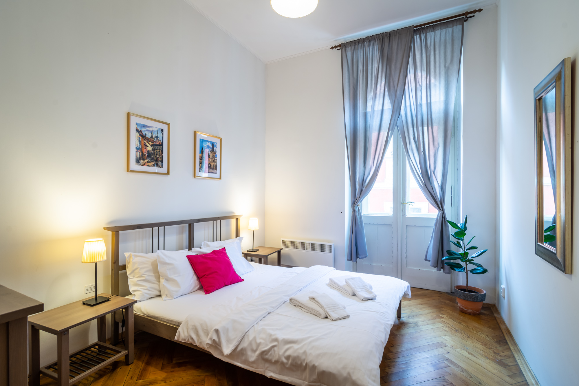 Apartment with Balcony