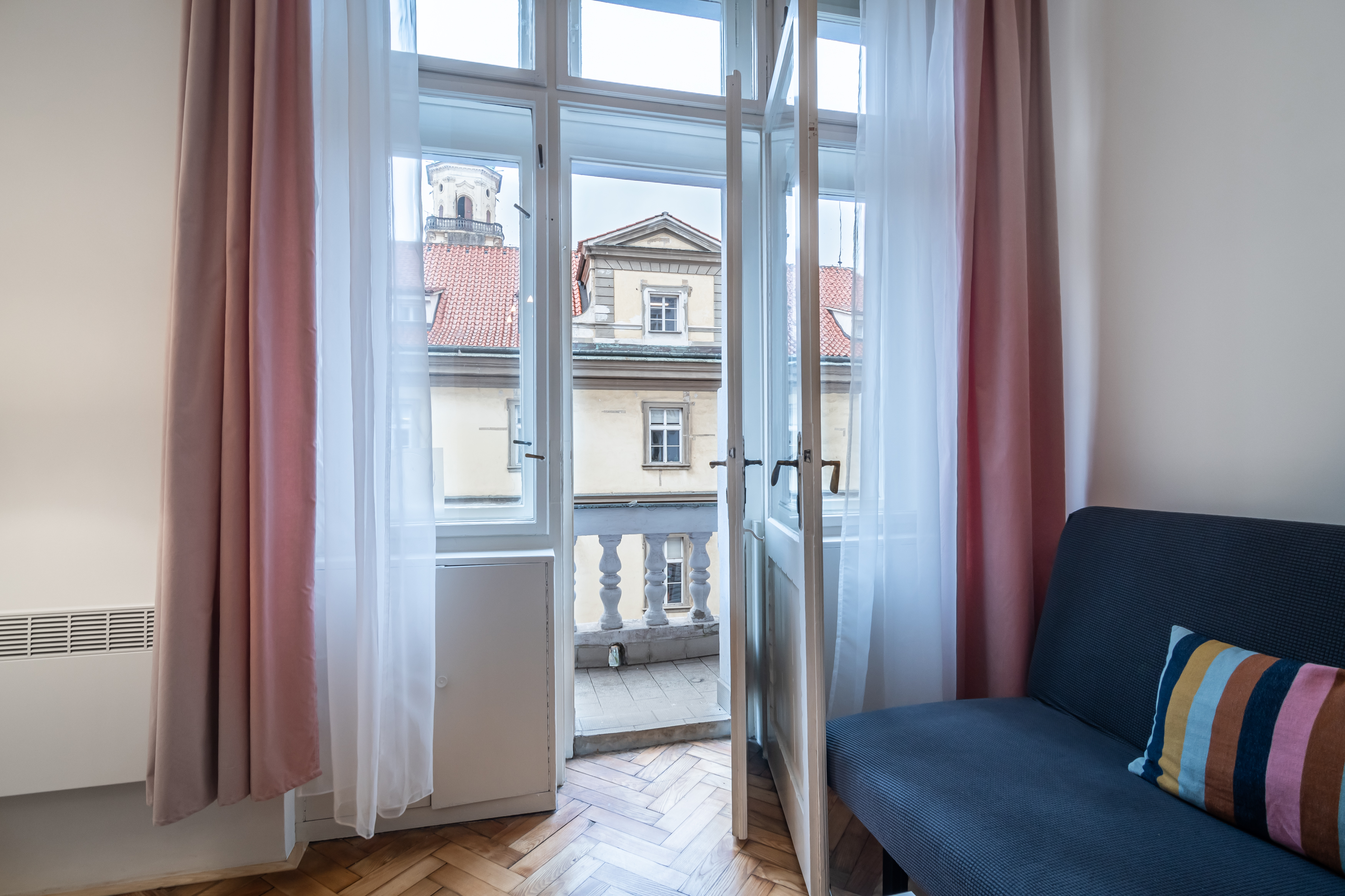 Apartment Private External Bathroom