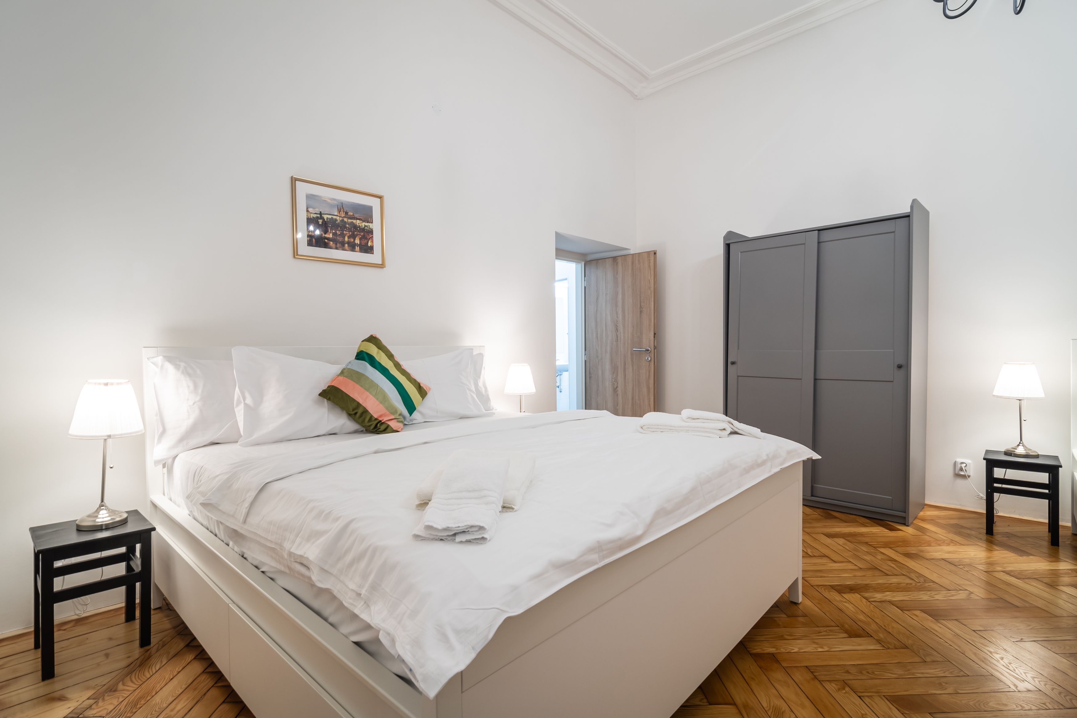 Apartment Two Bedrooms One Bathroom