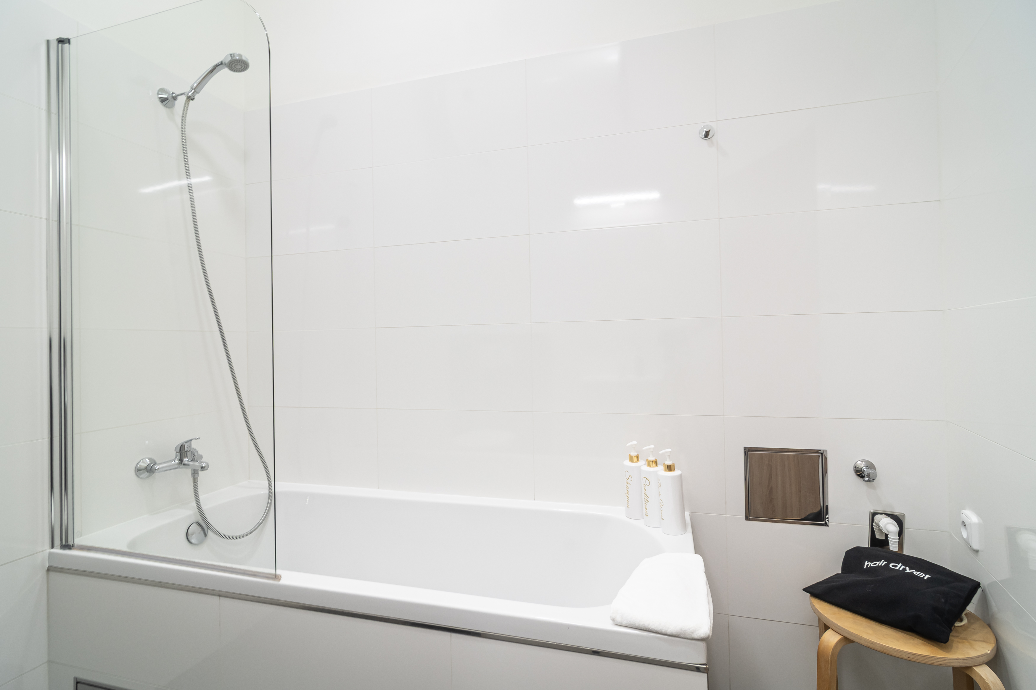 Apartment Two Bedrooms One Bathroom