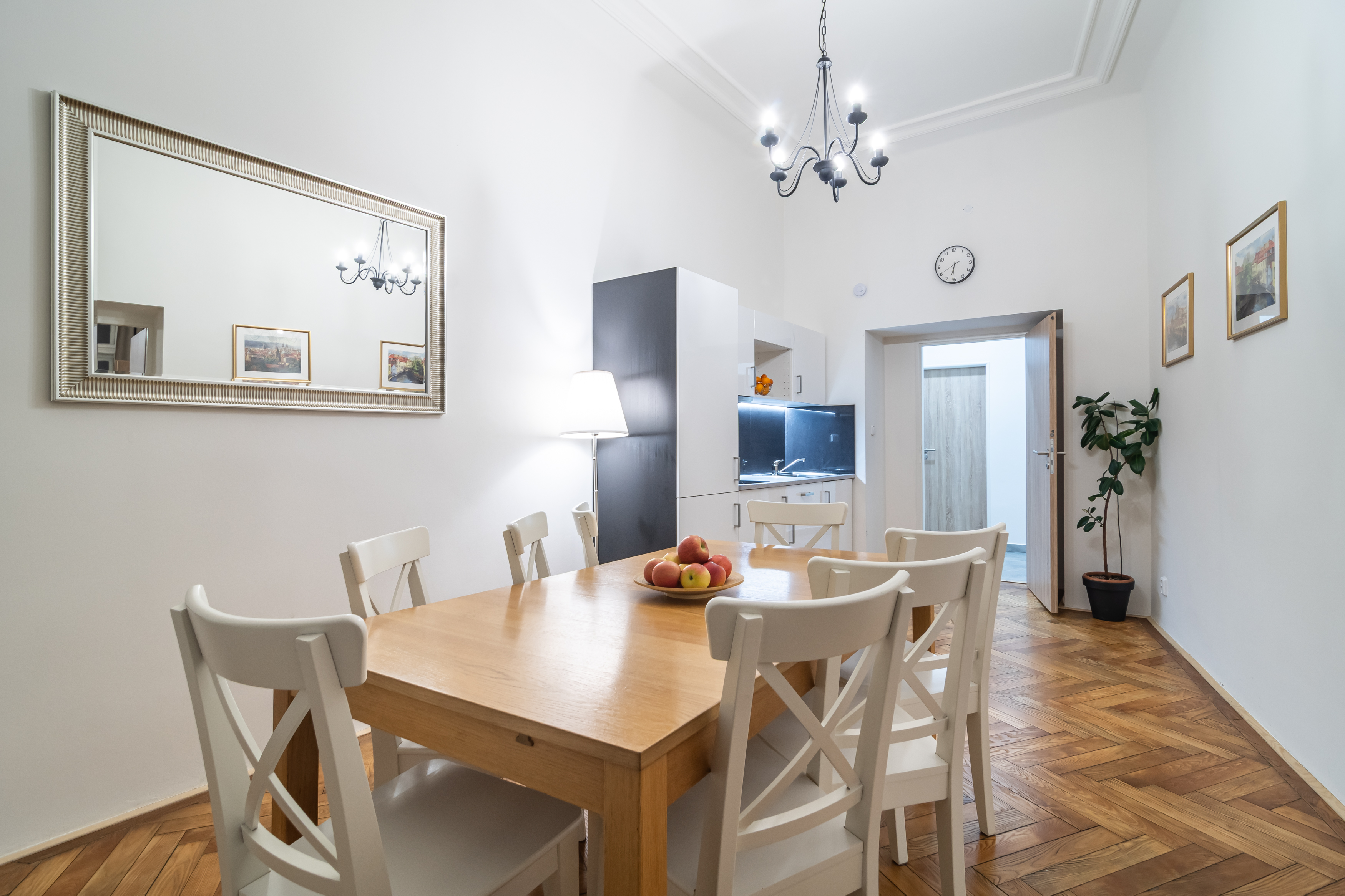 Apartment Two Bedrooms One Bathroom