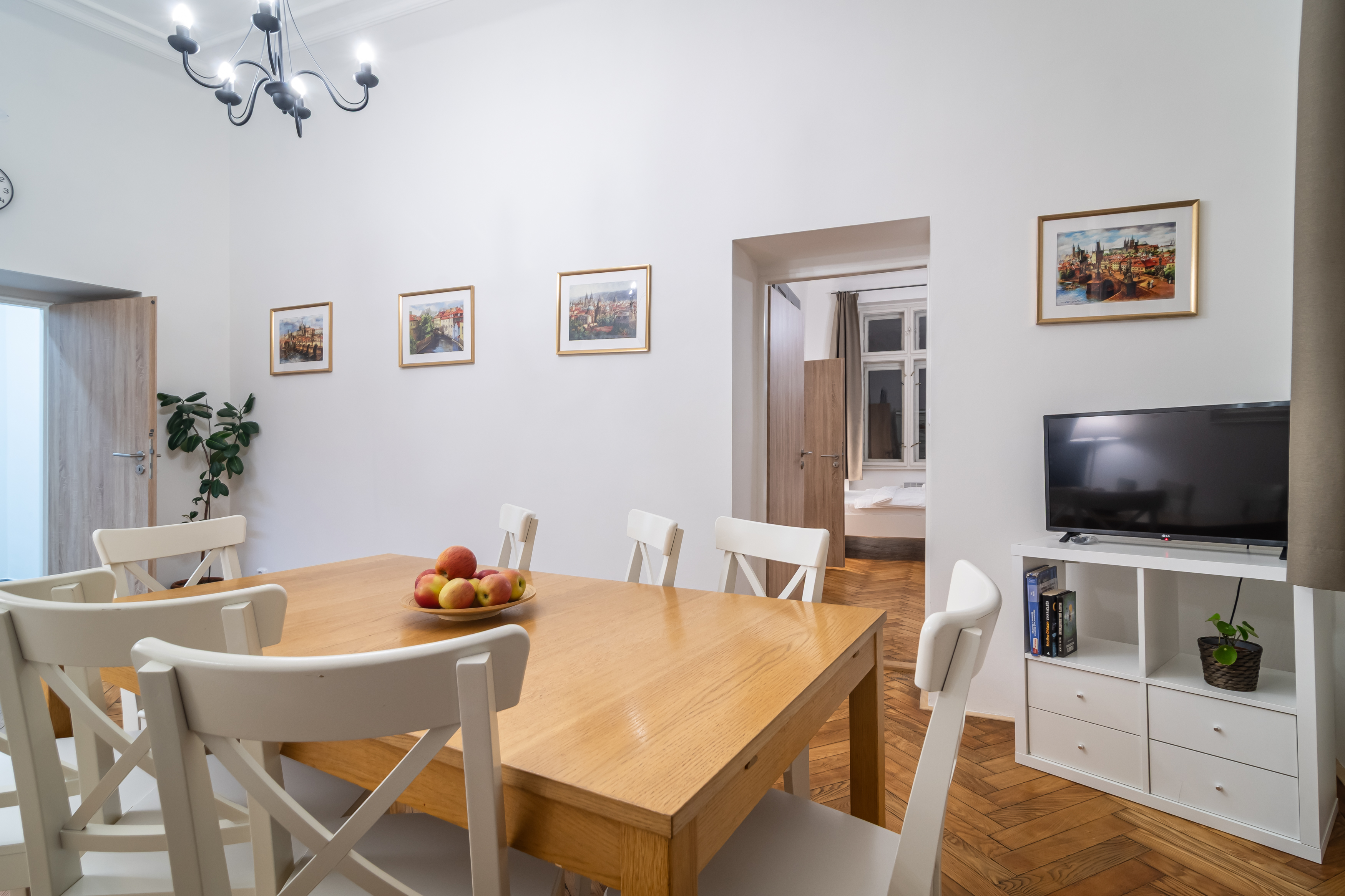 Apartment Two Bedrooms One Bathroom