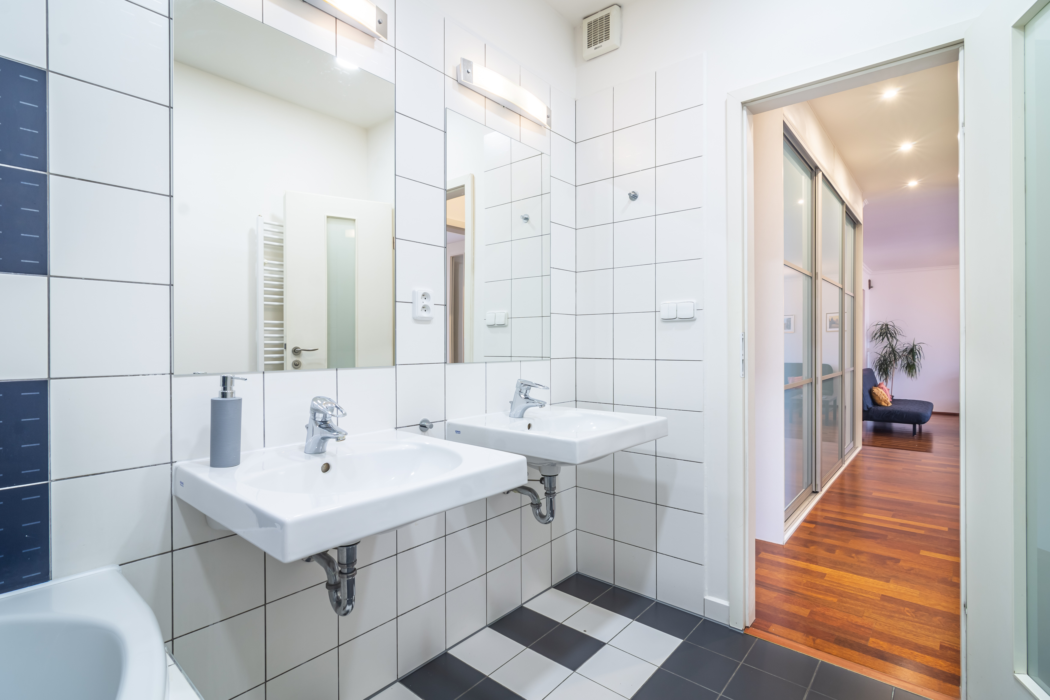 Apartment with Balcony with Views