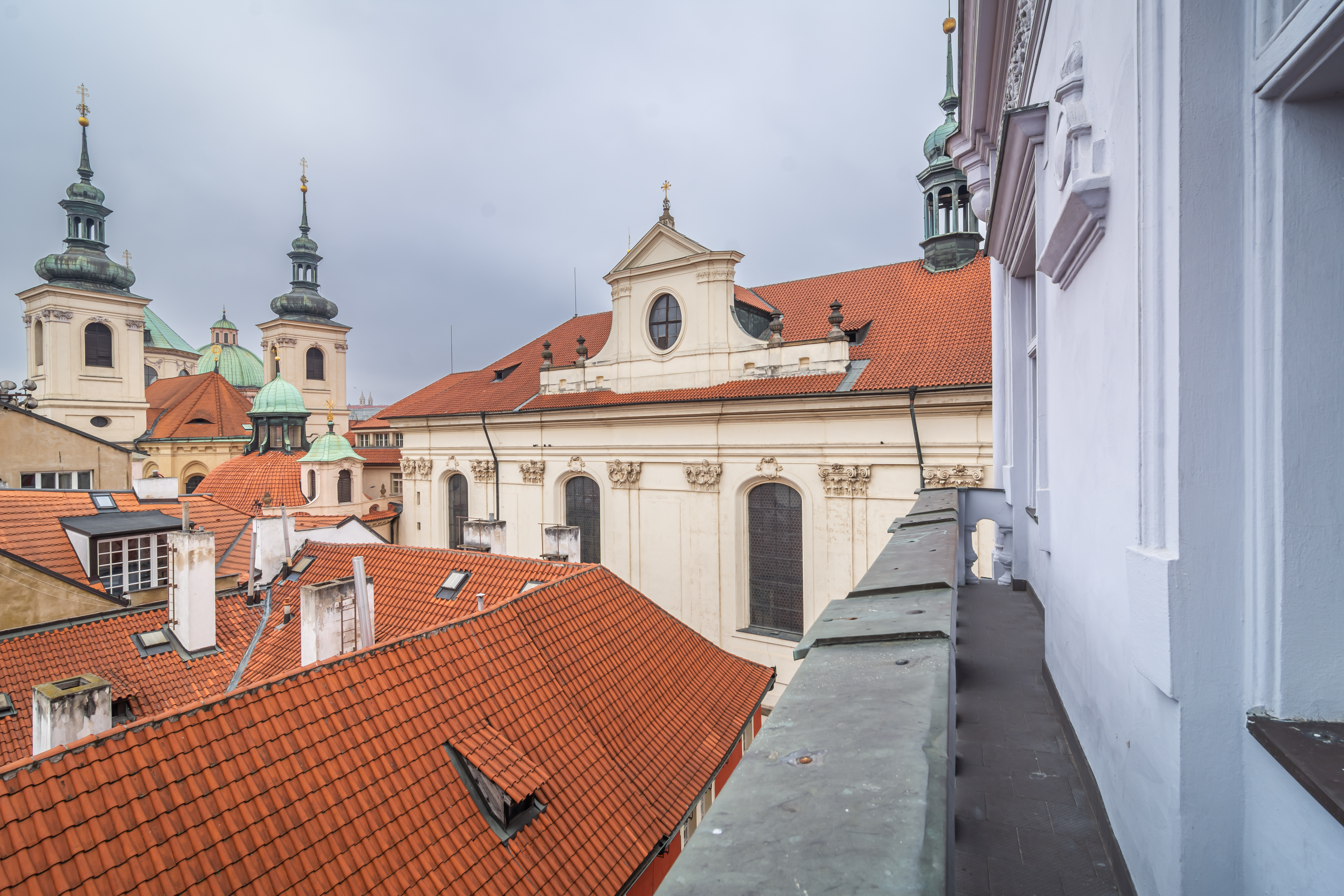 Apartment with Balcony with Views