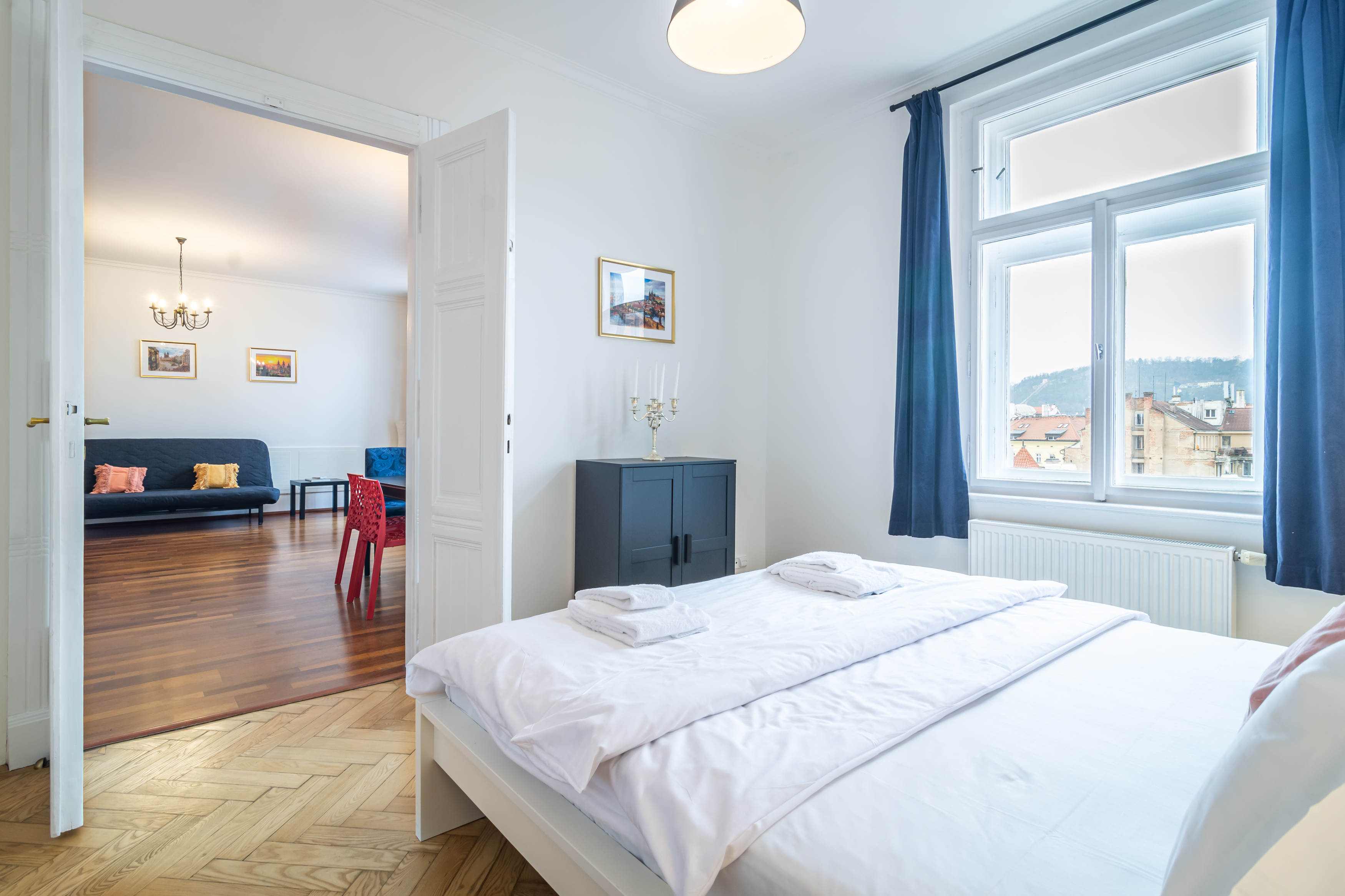 Apartment with Balcony with Views