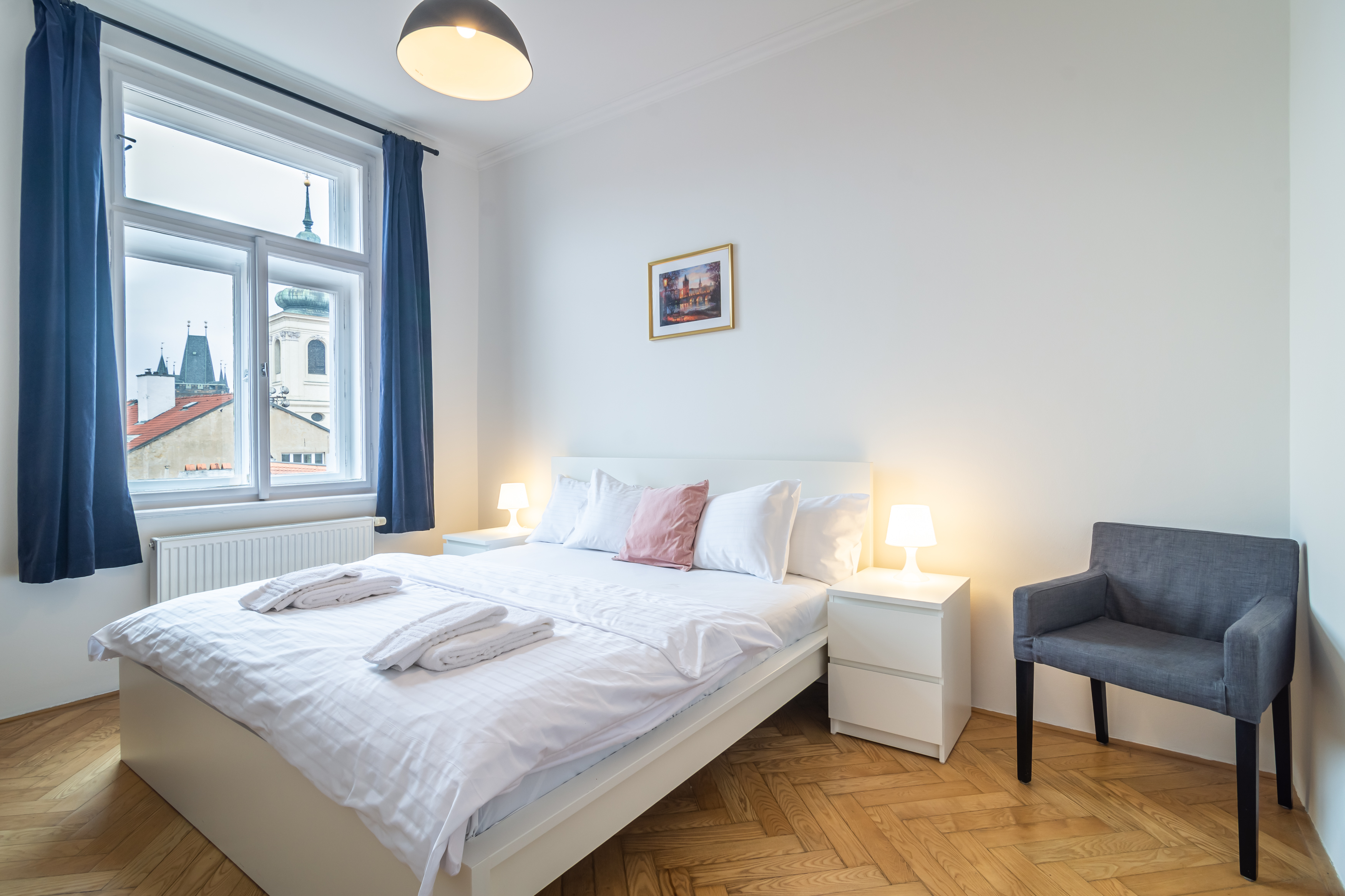 Apartment with Balcony with Views