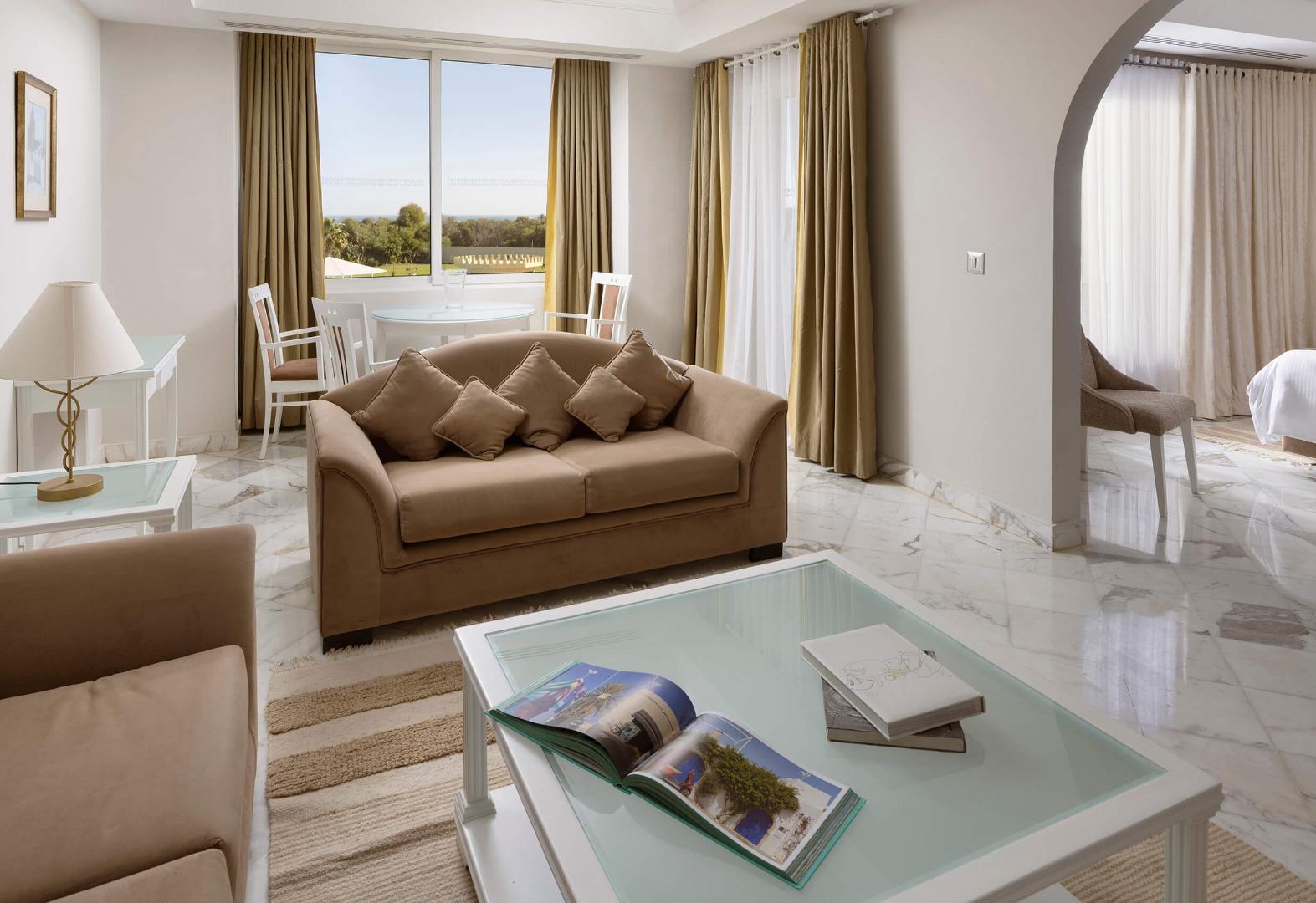 Suite Superior Pool View