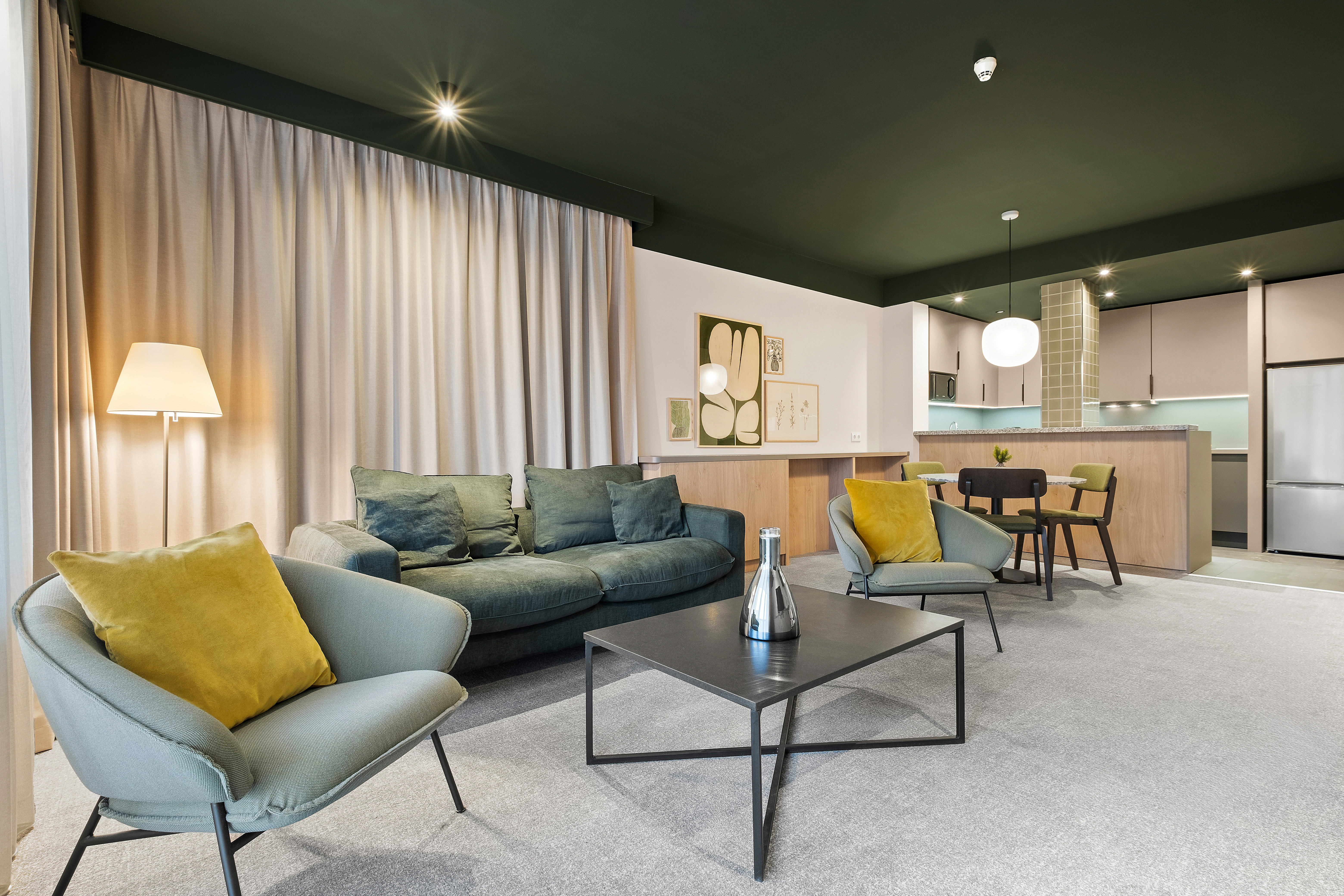 Apartment Capacity 4