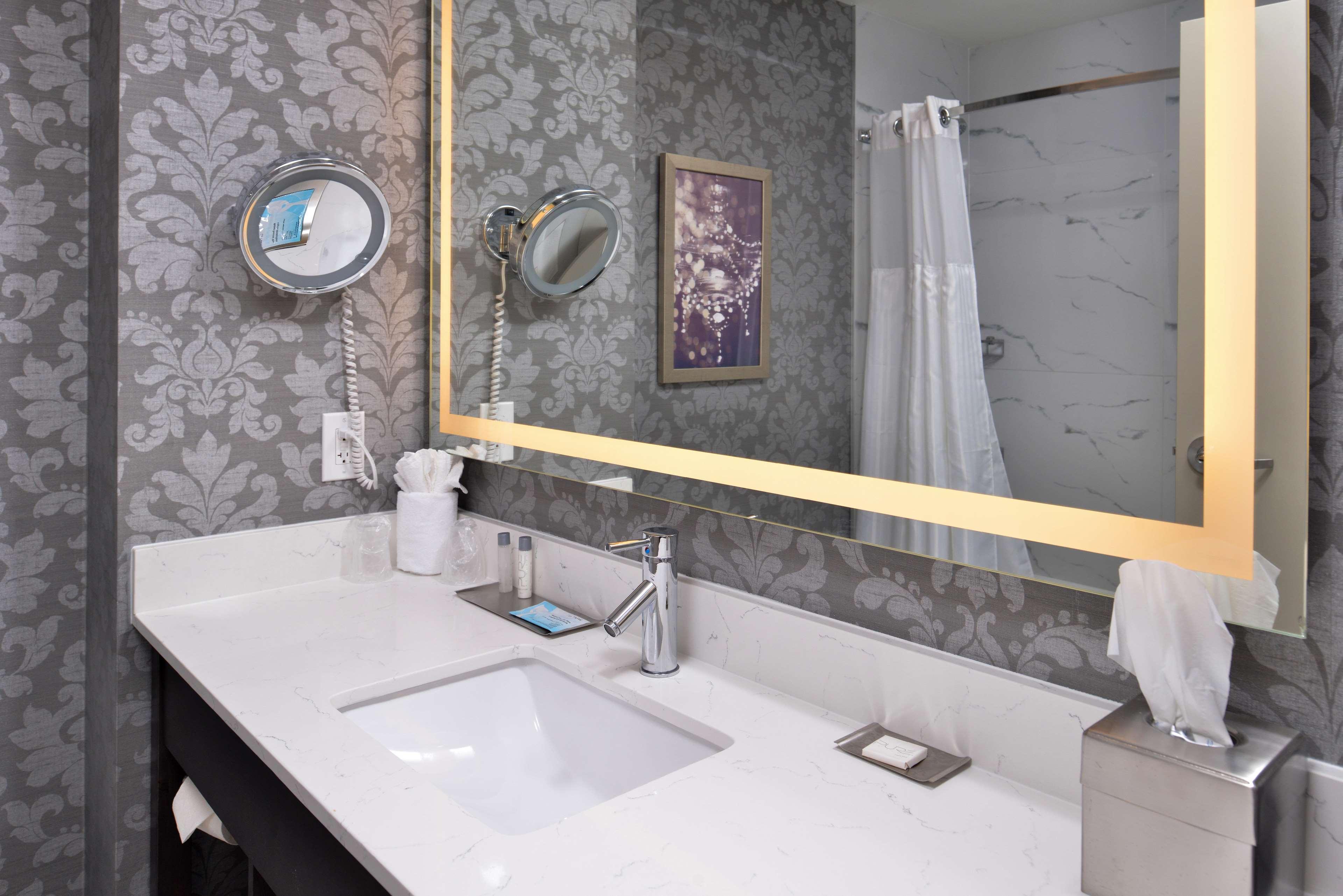 Double Queen Size Bed