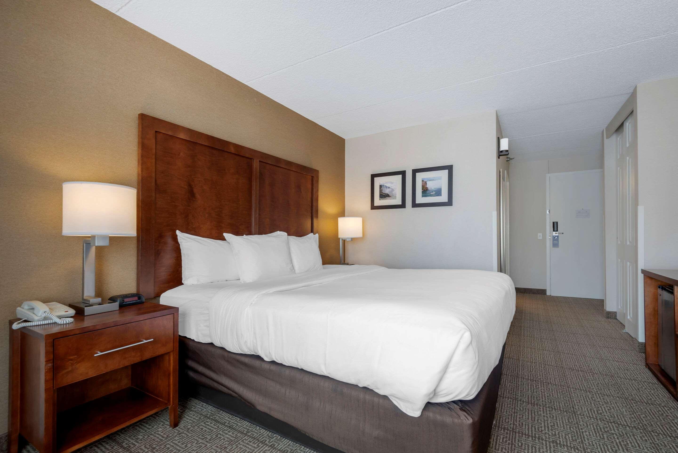 Double King Bed Non Smoking