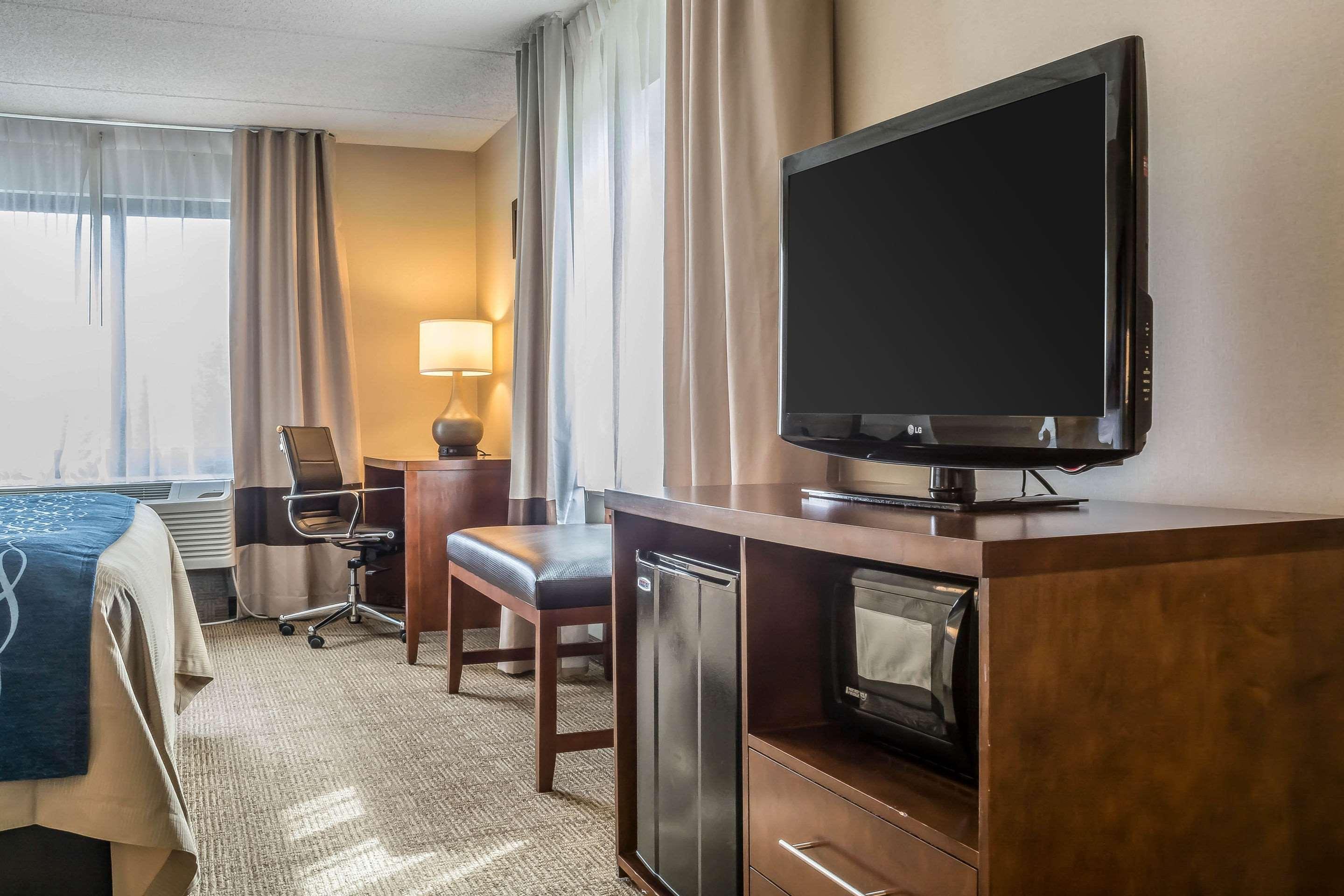 Double King Bed Non Smoking