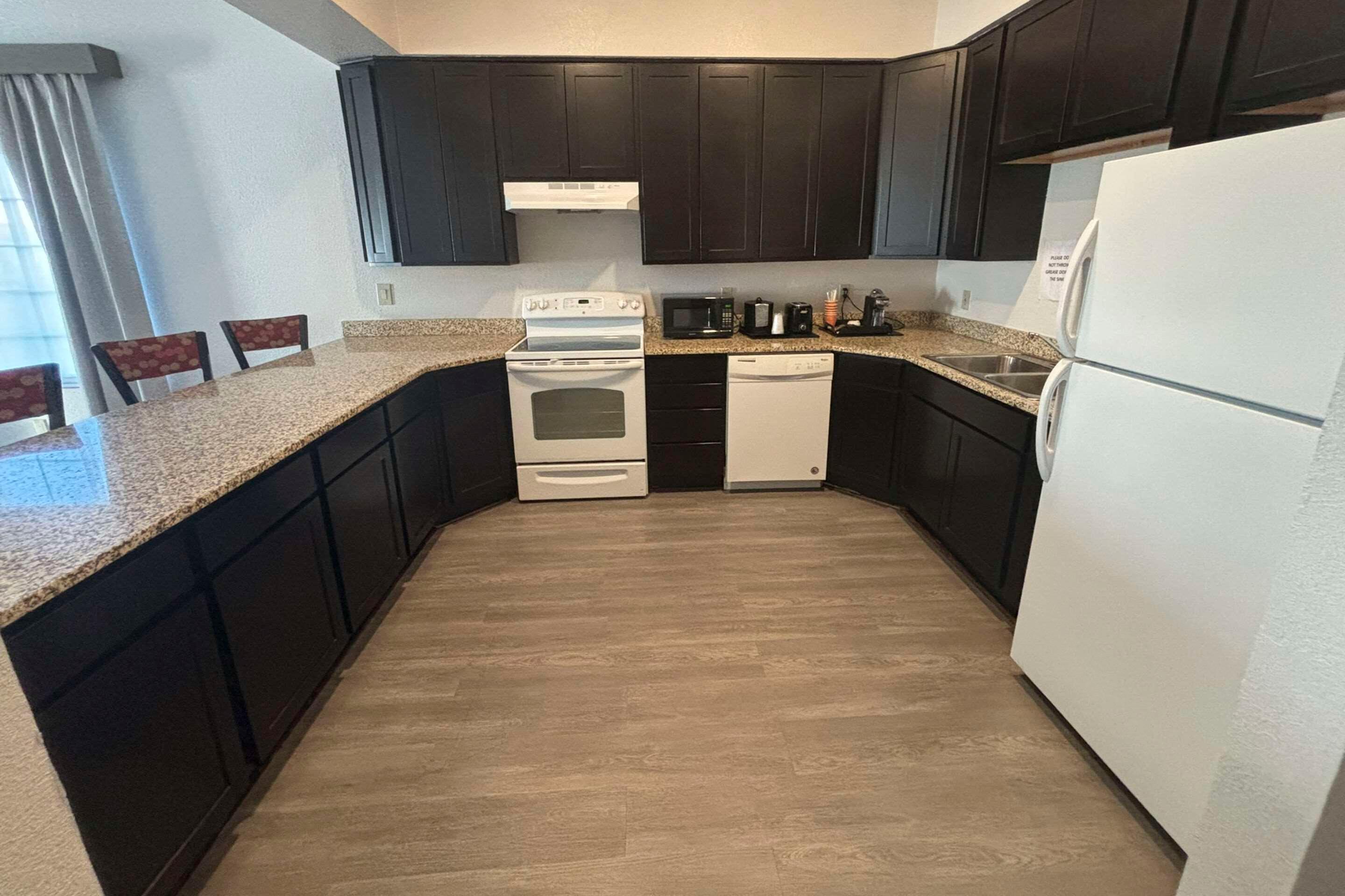 Suite Two Queen Beds Non Smoking