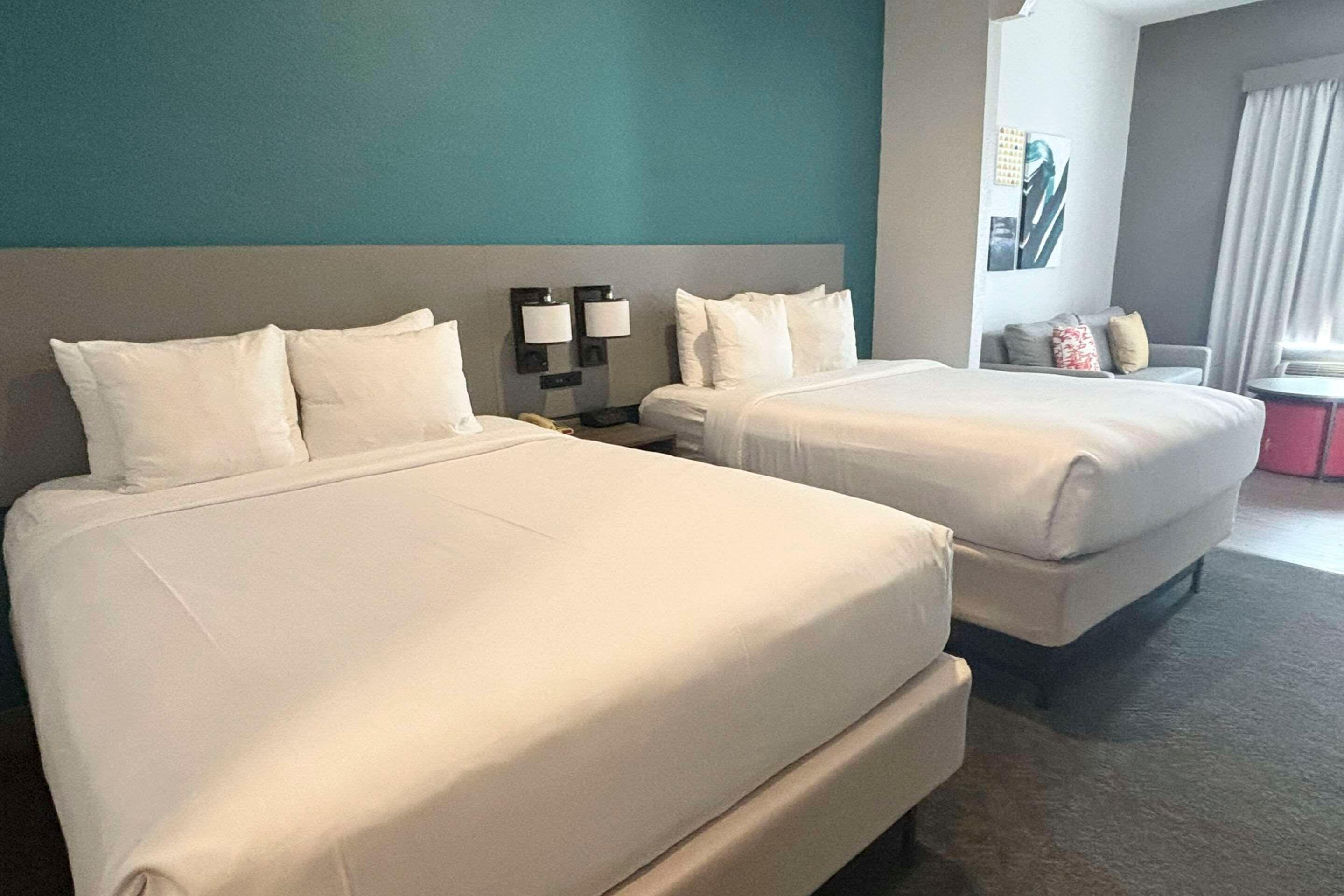 Suite Two Queen Beds