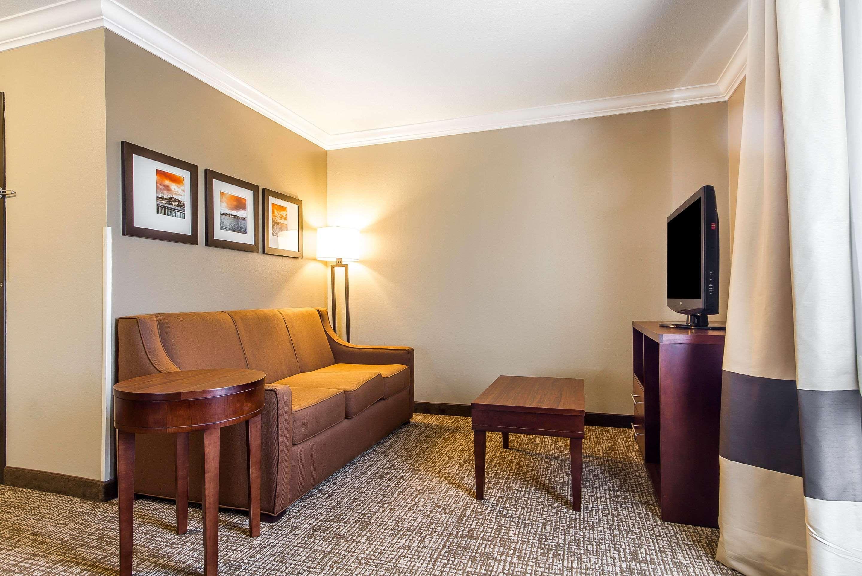 Suite King Bed Non Smoking