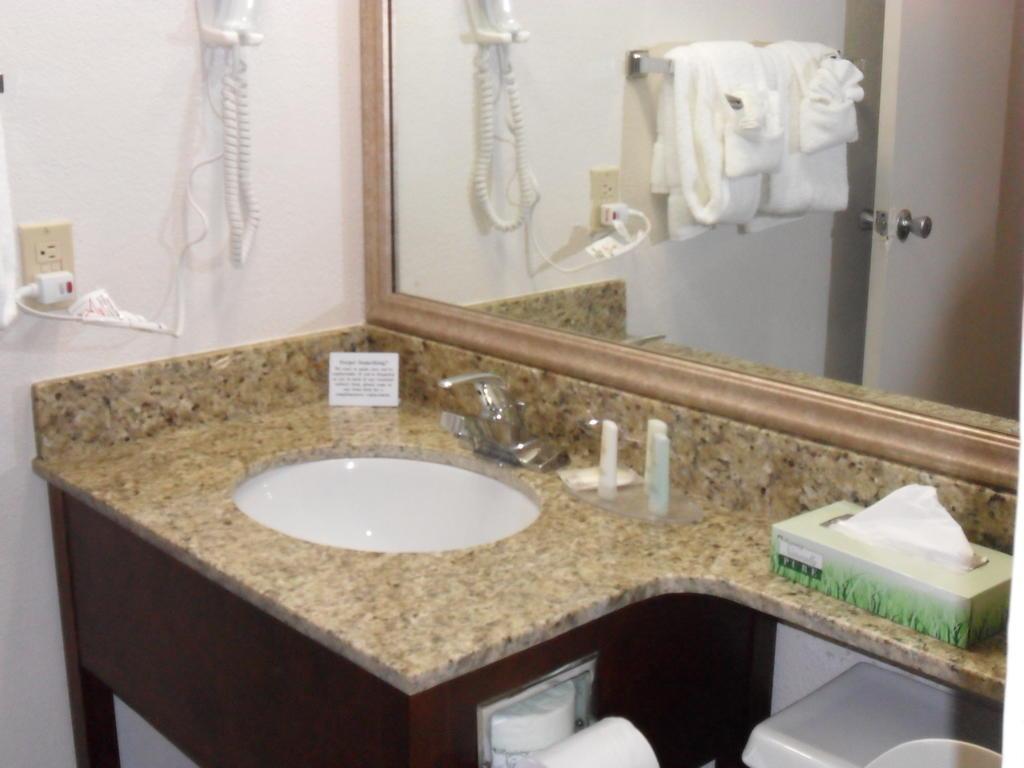 Double Two Queen Beds