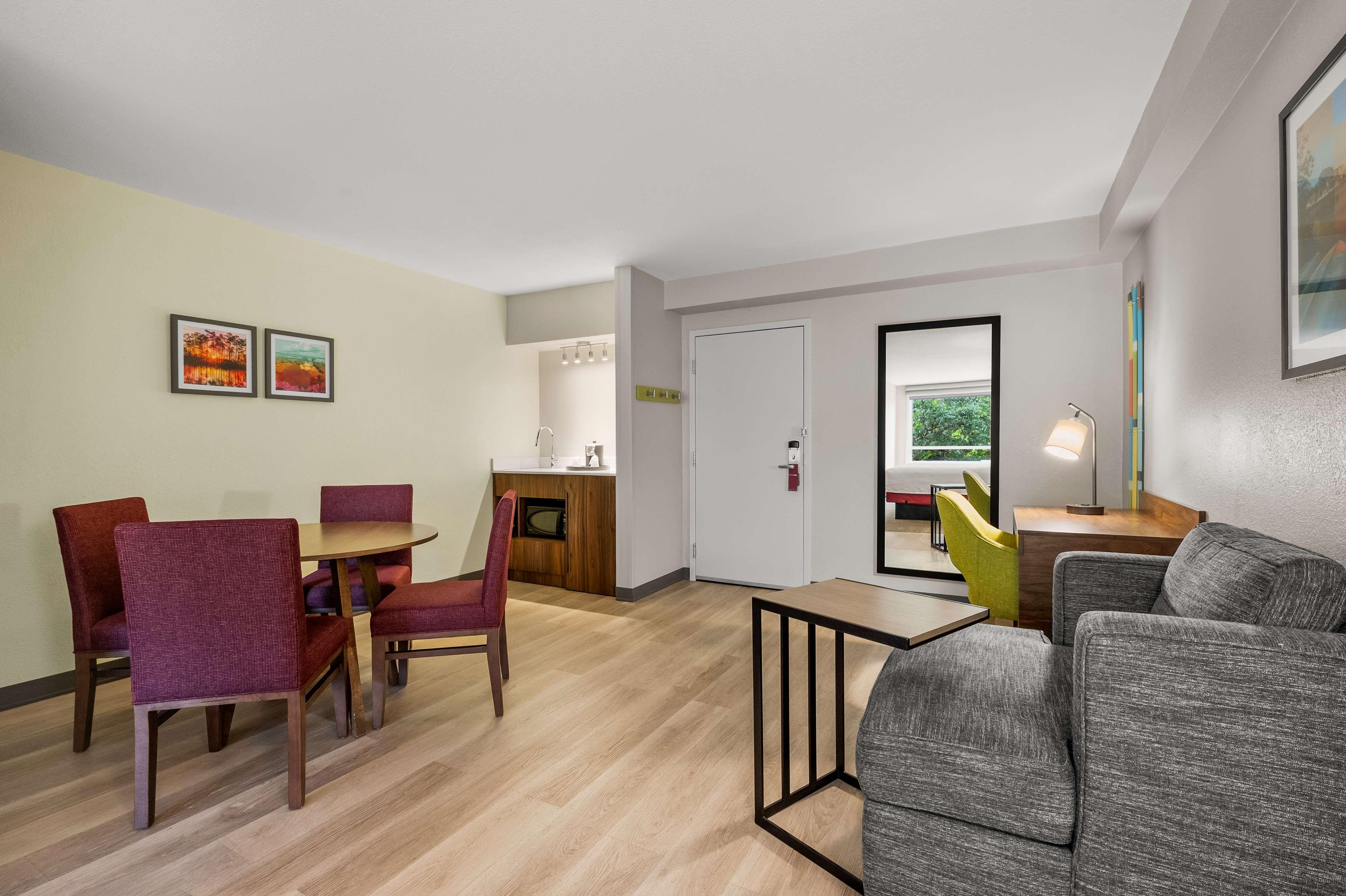 Studio Two Double Beds