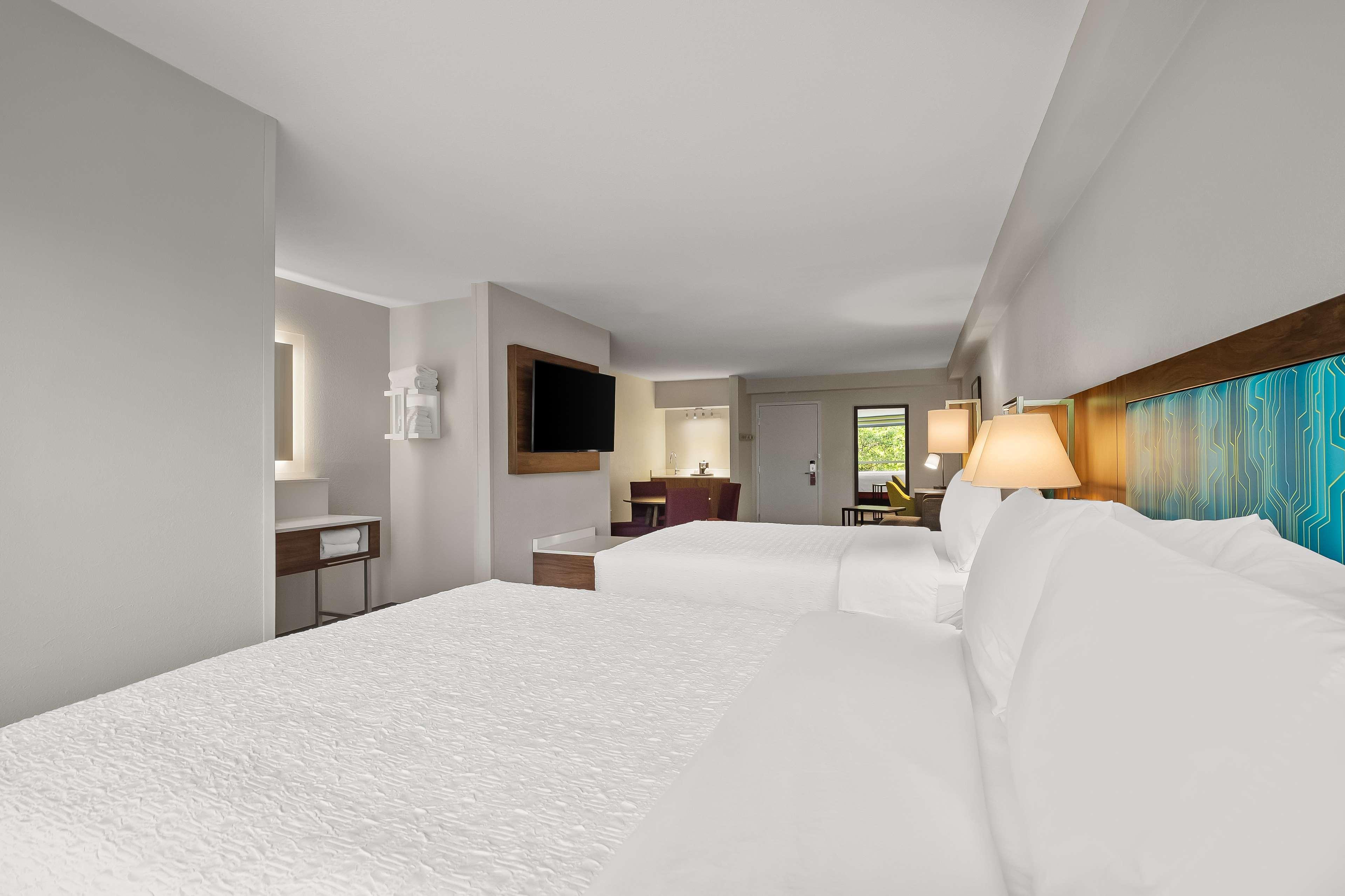 Studio Two Double Beds