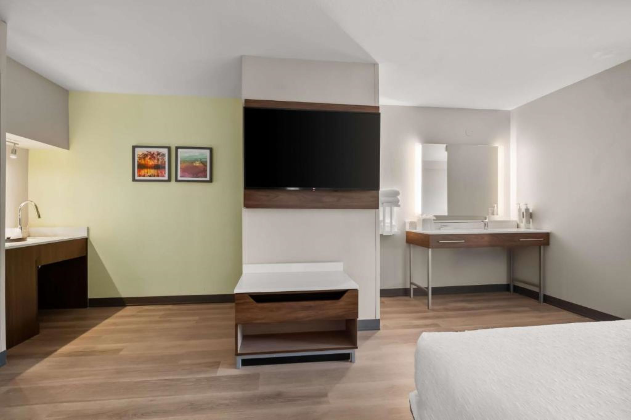 Double King Size Bed