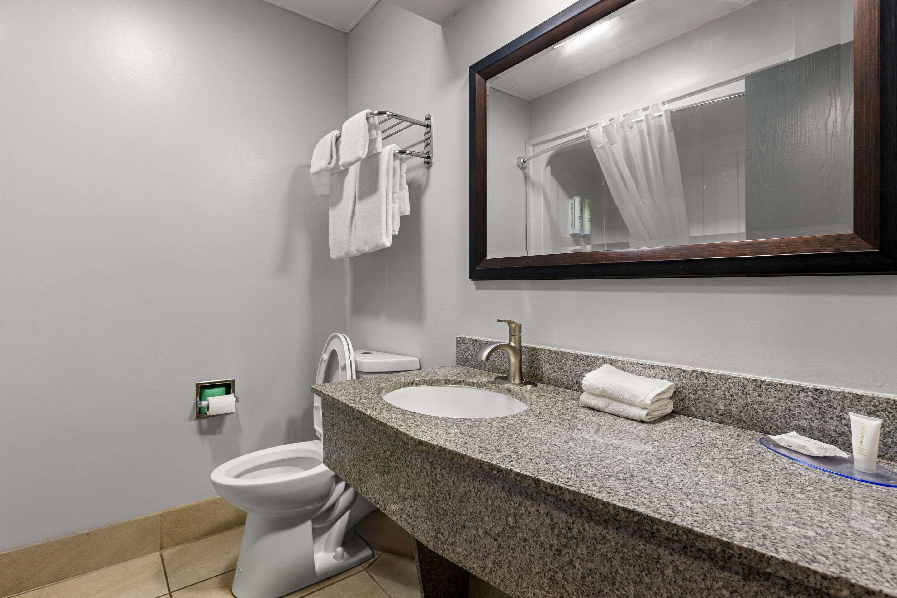 Suite Two Queen Beds Non Smoking