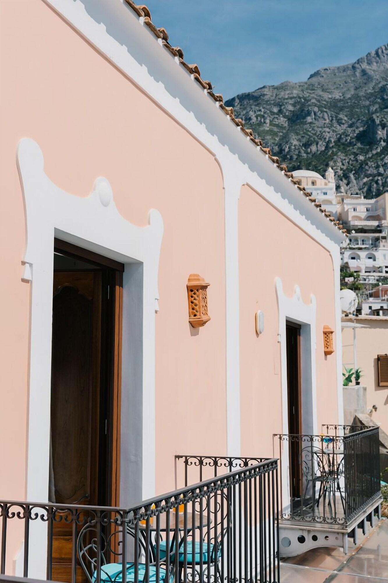 Double or Twin Deluxe