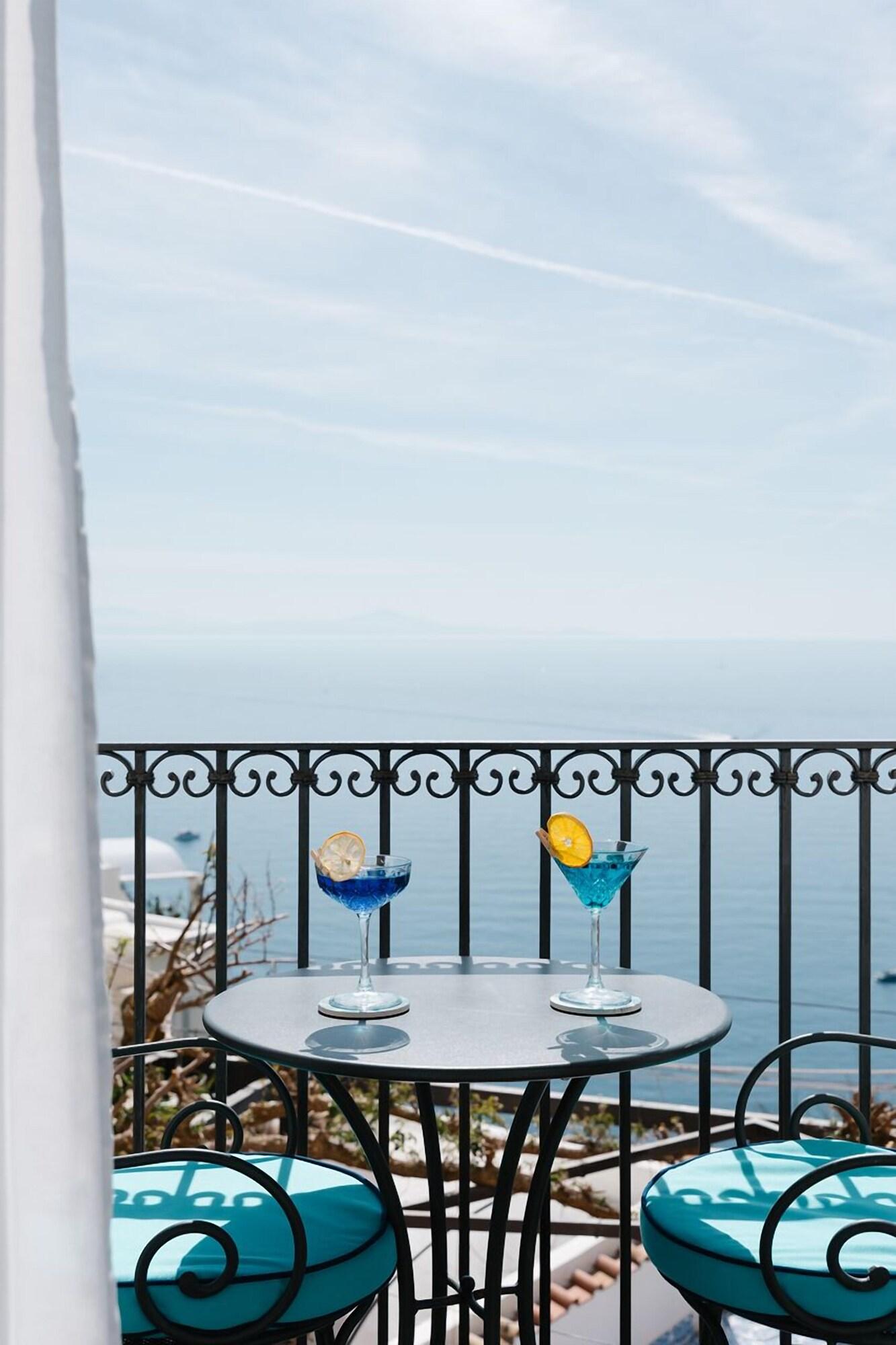 Double or Twin Deluxe