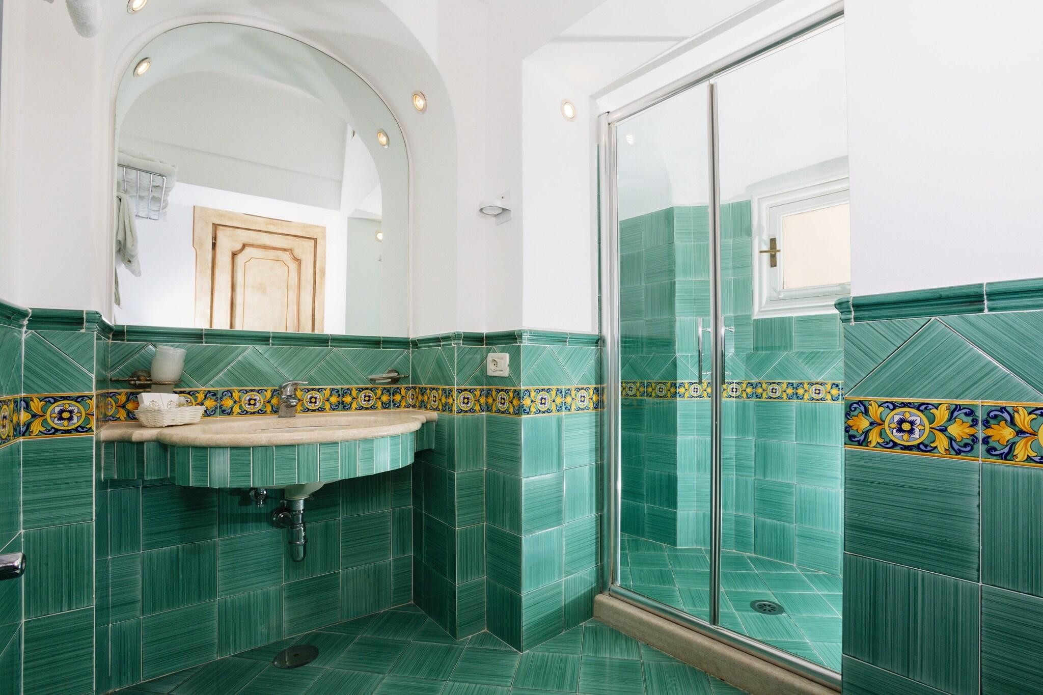 Double or Twin Deluxe King Bed