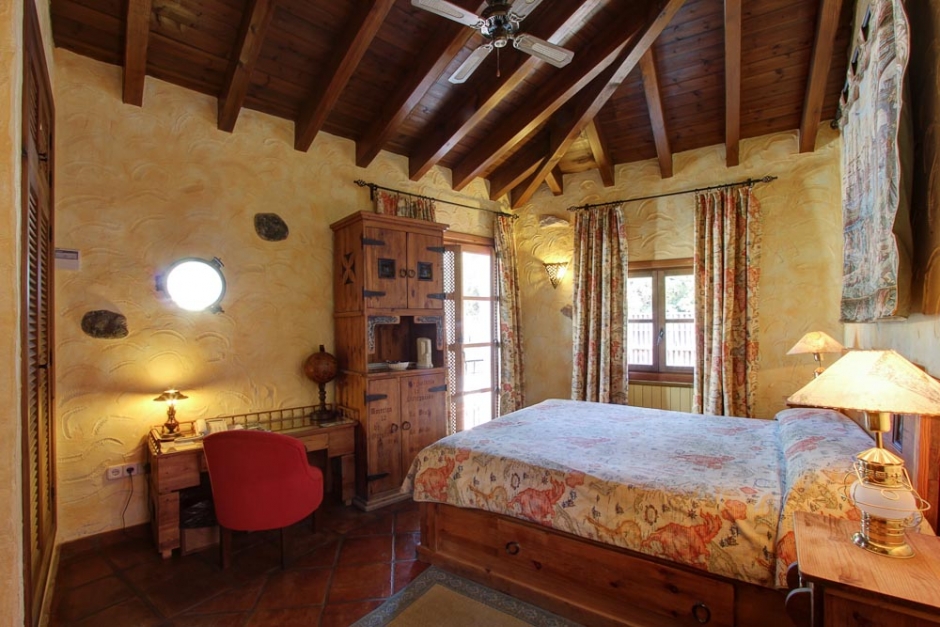 Double or Twin Superior