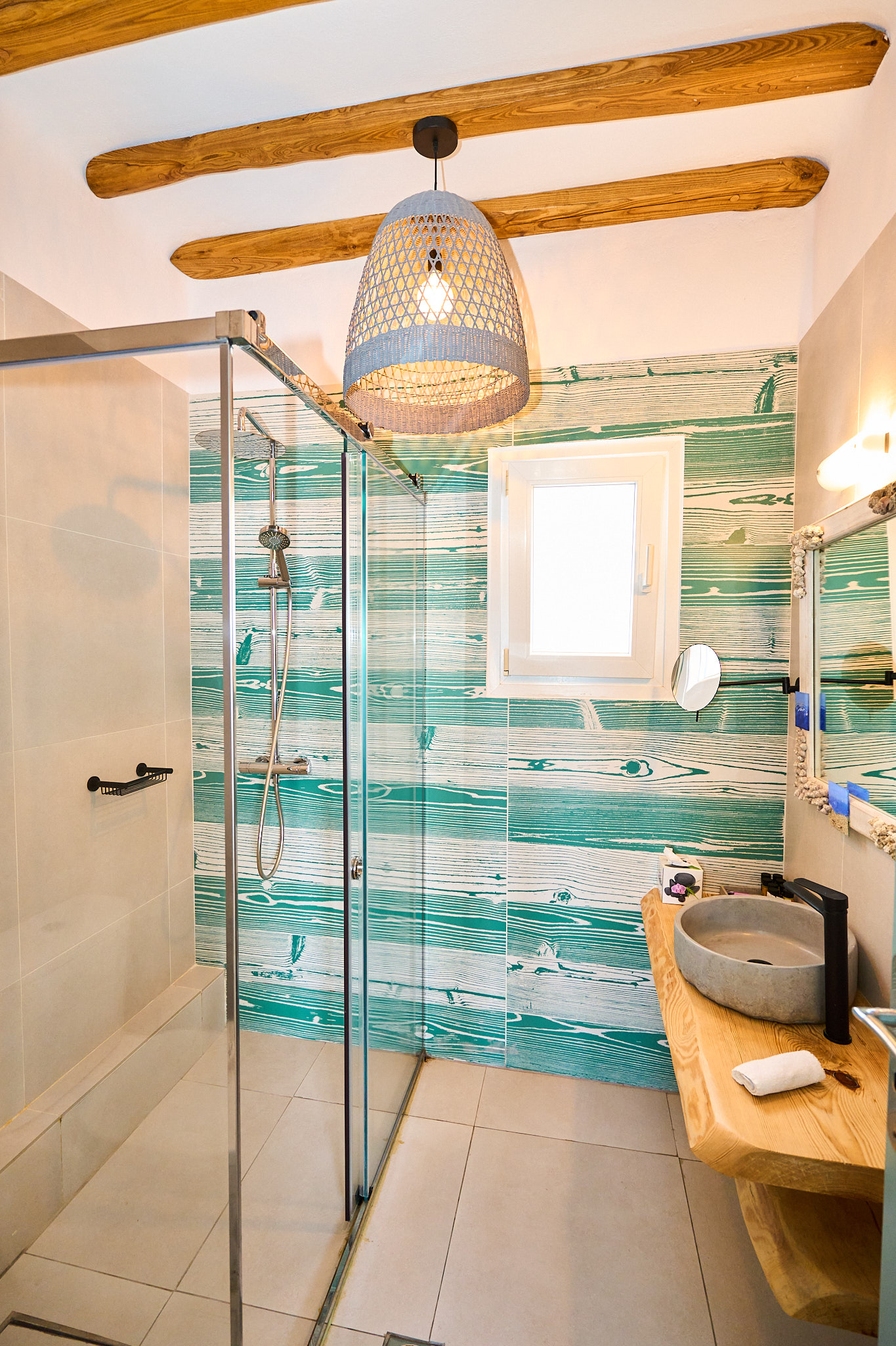 Double or Twin Superior Side Sea View