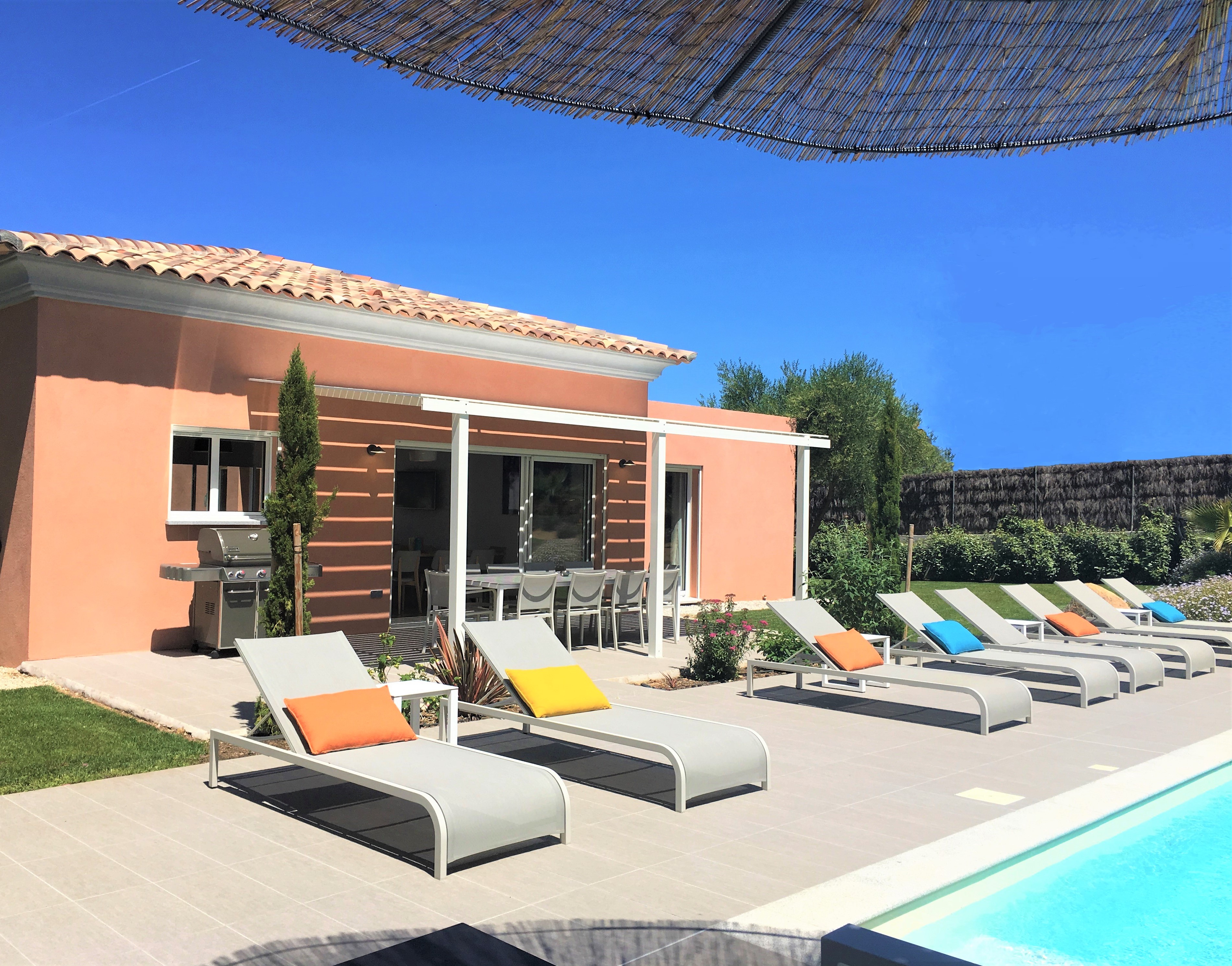 Villa Capacity 8 Four Bedrooms