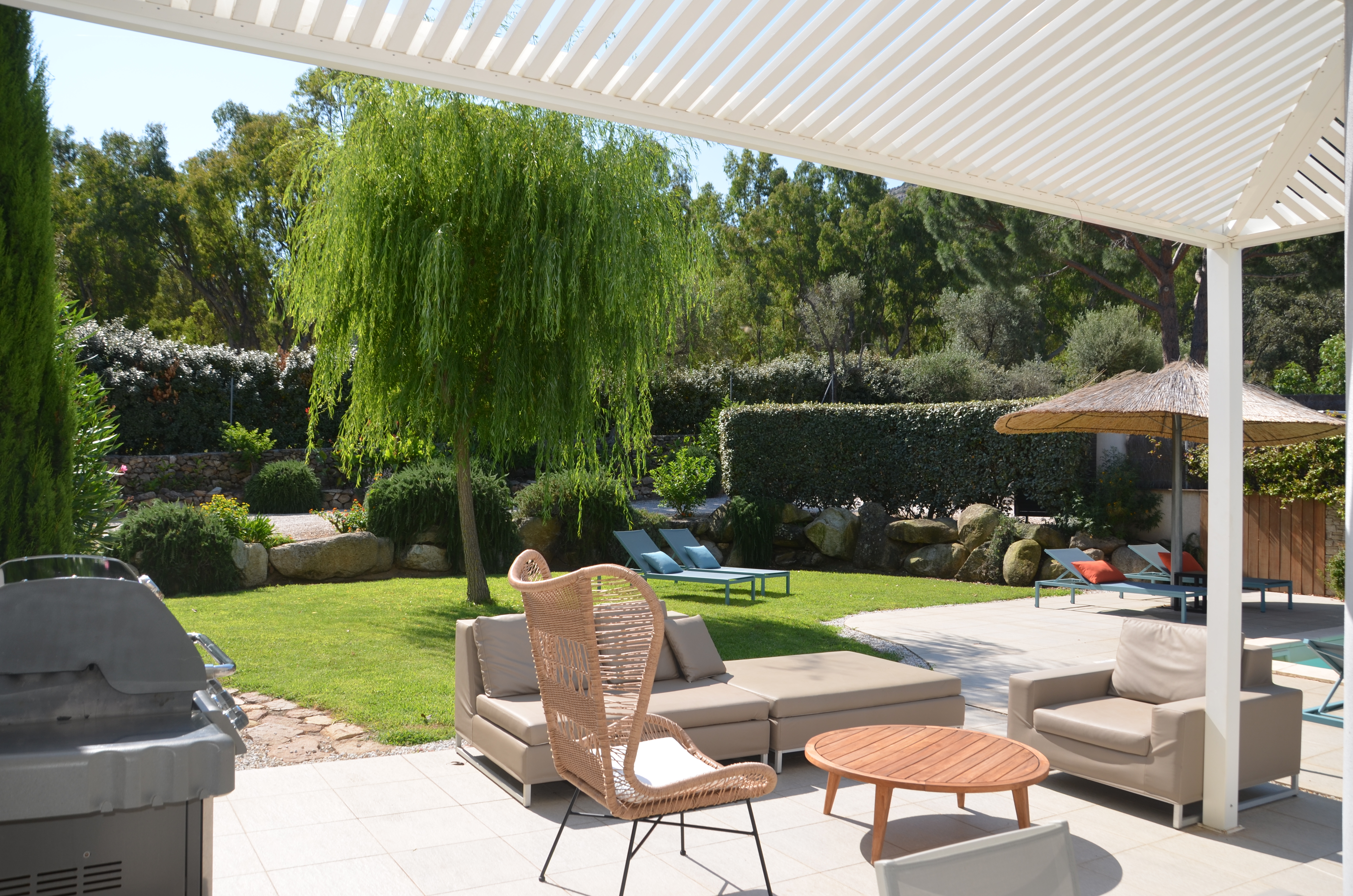 Villa Six Bedrooms with Private Pool