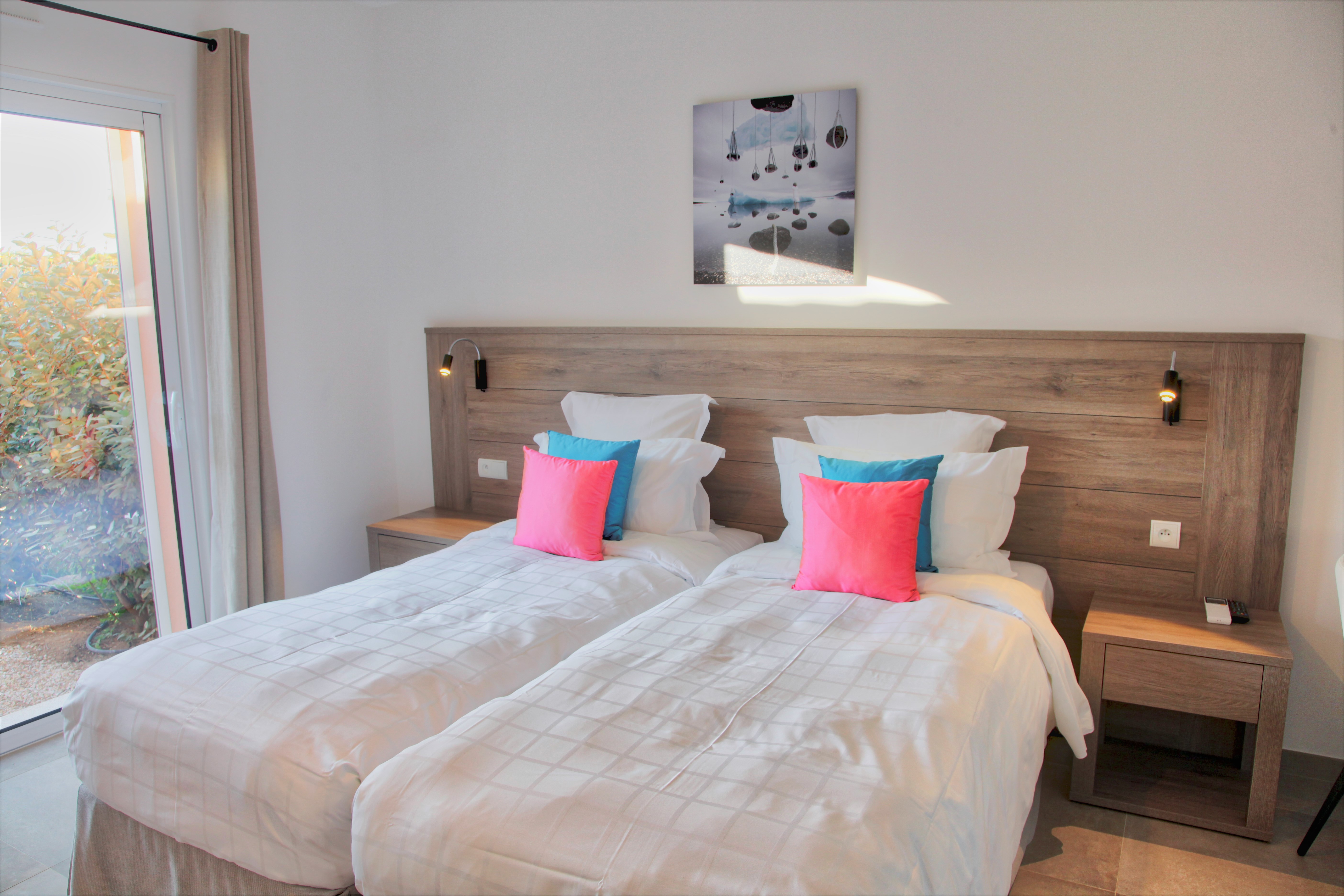 Villa Four Bedrooms with Private Pool