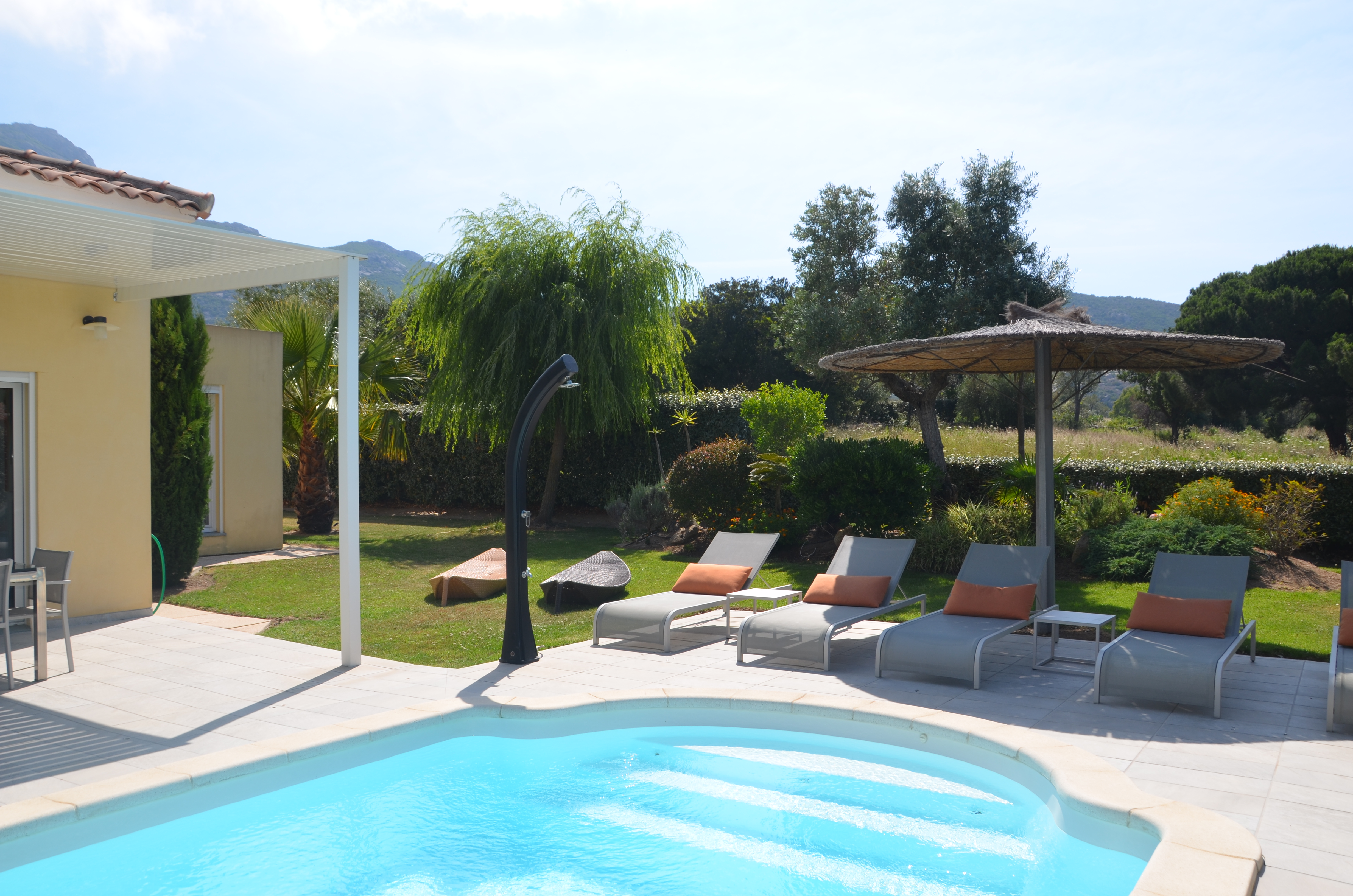 Villa One Bedroom with Air Conditioning