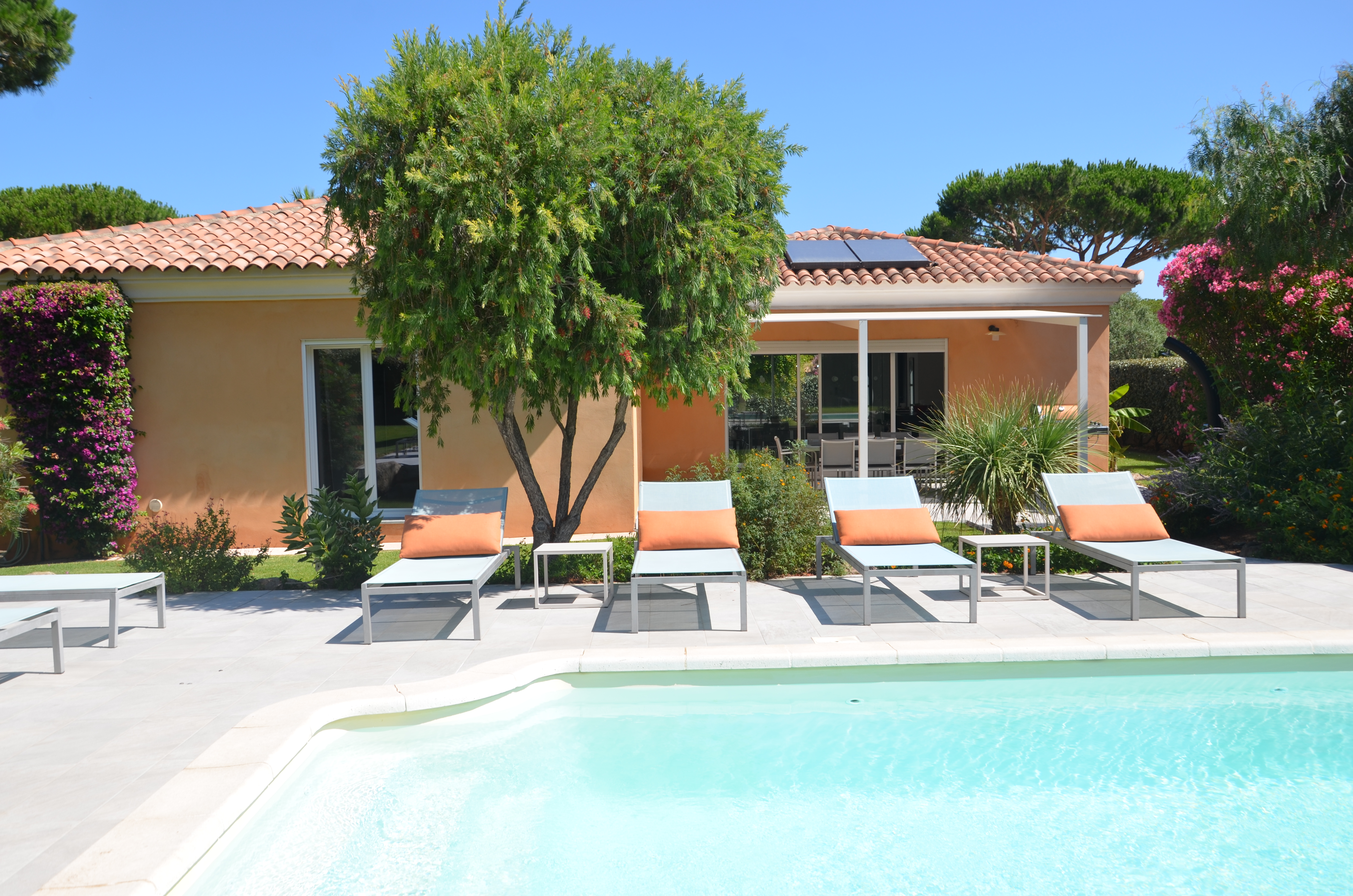 Villa Pool View One Bedroom
