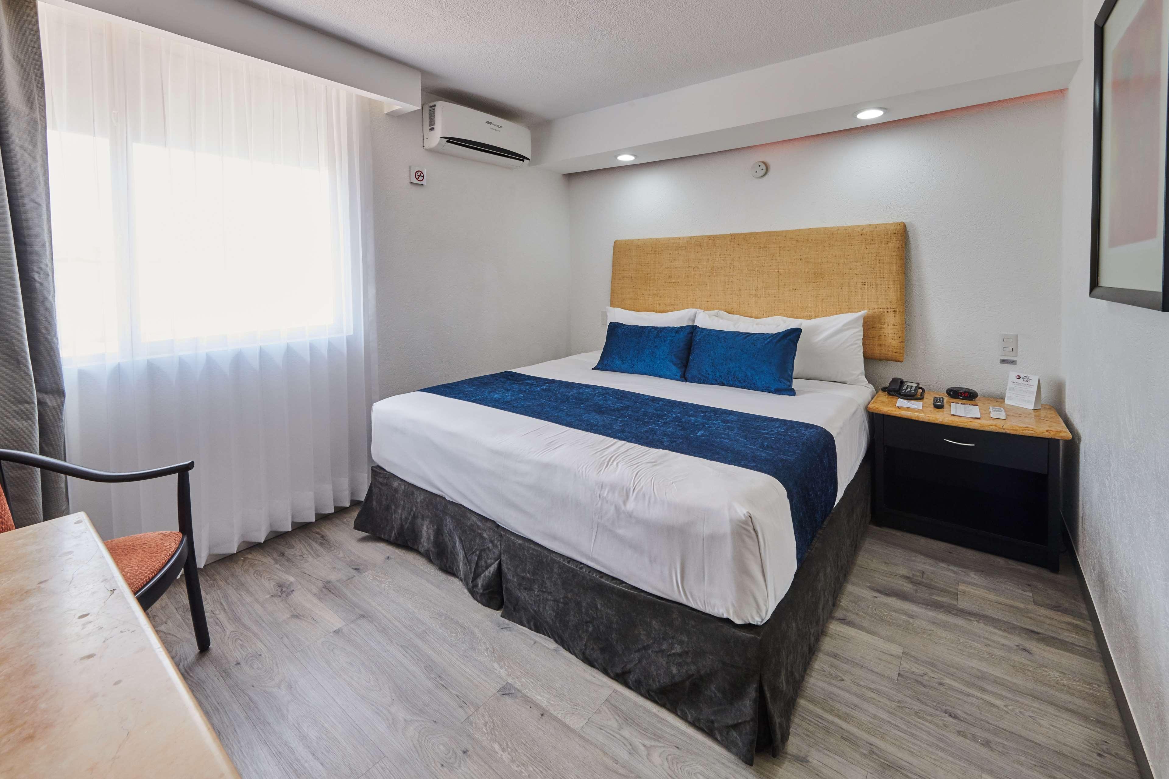 Double King Bed Non Smoking