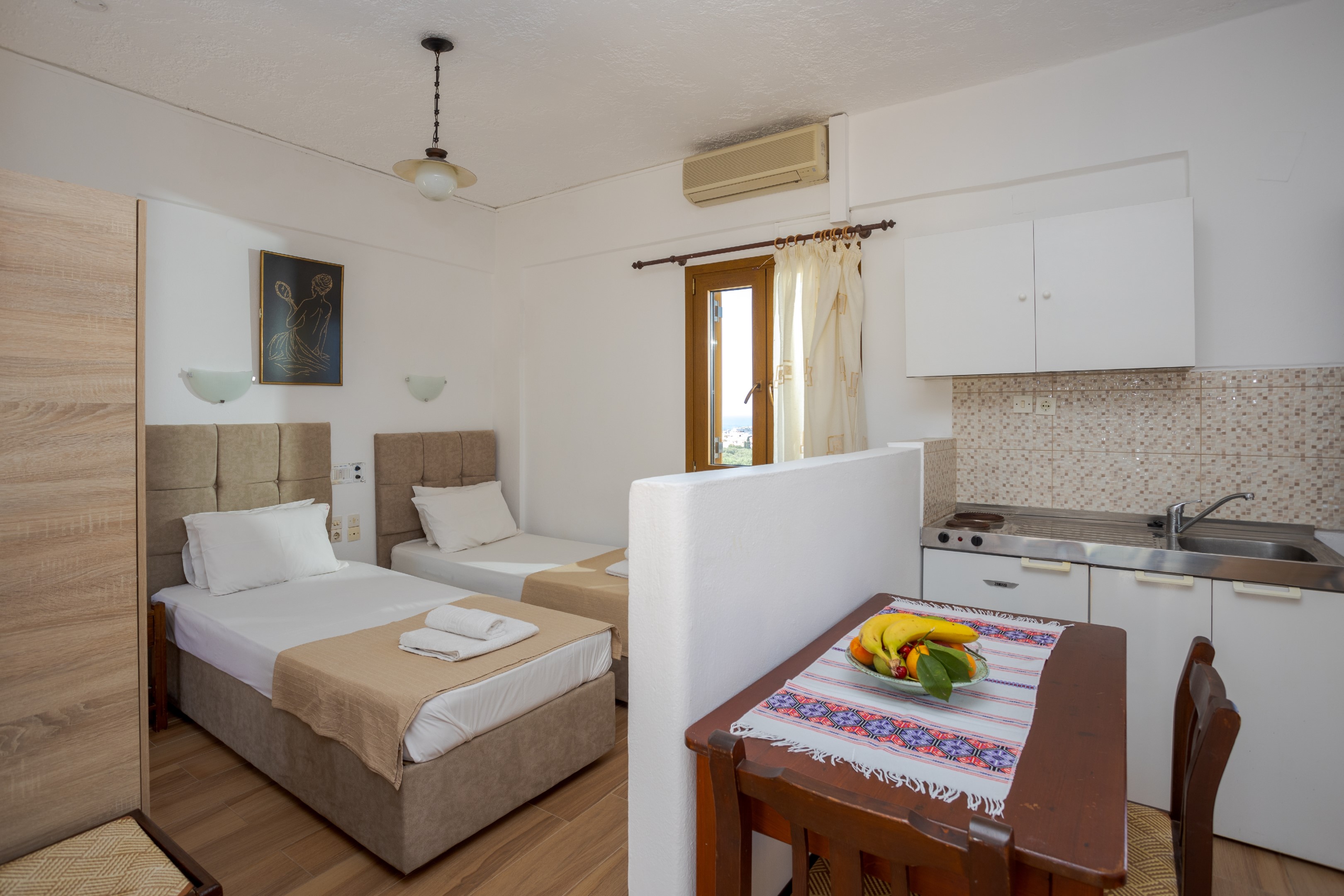 Apartment Capacity 3