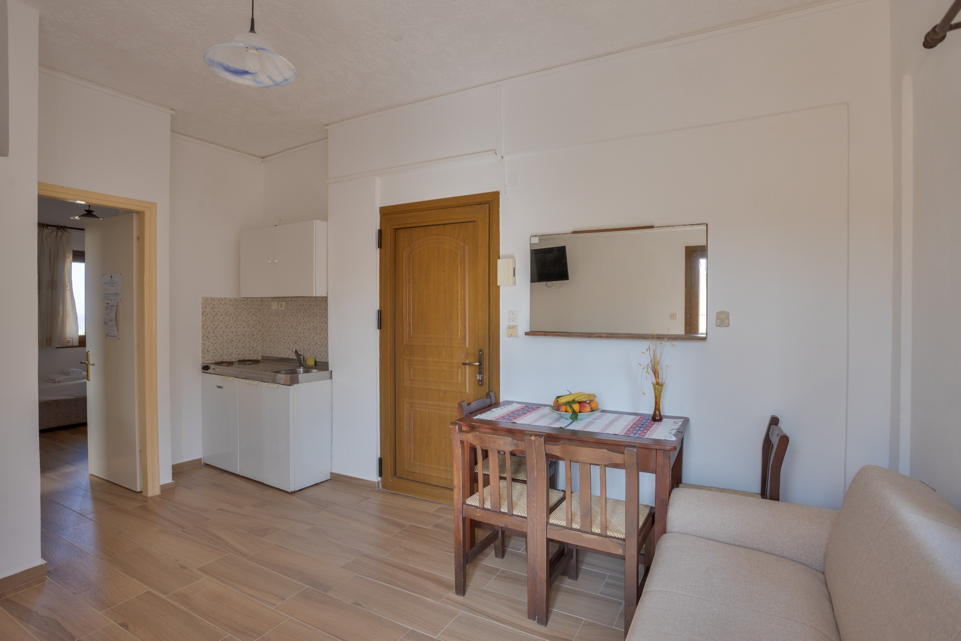 Apartment Capacity 3