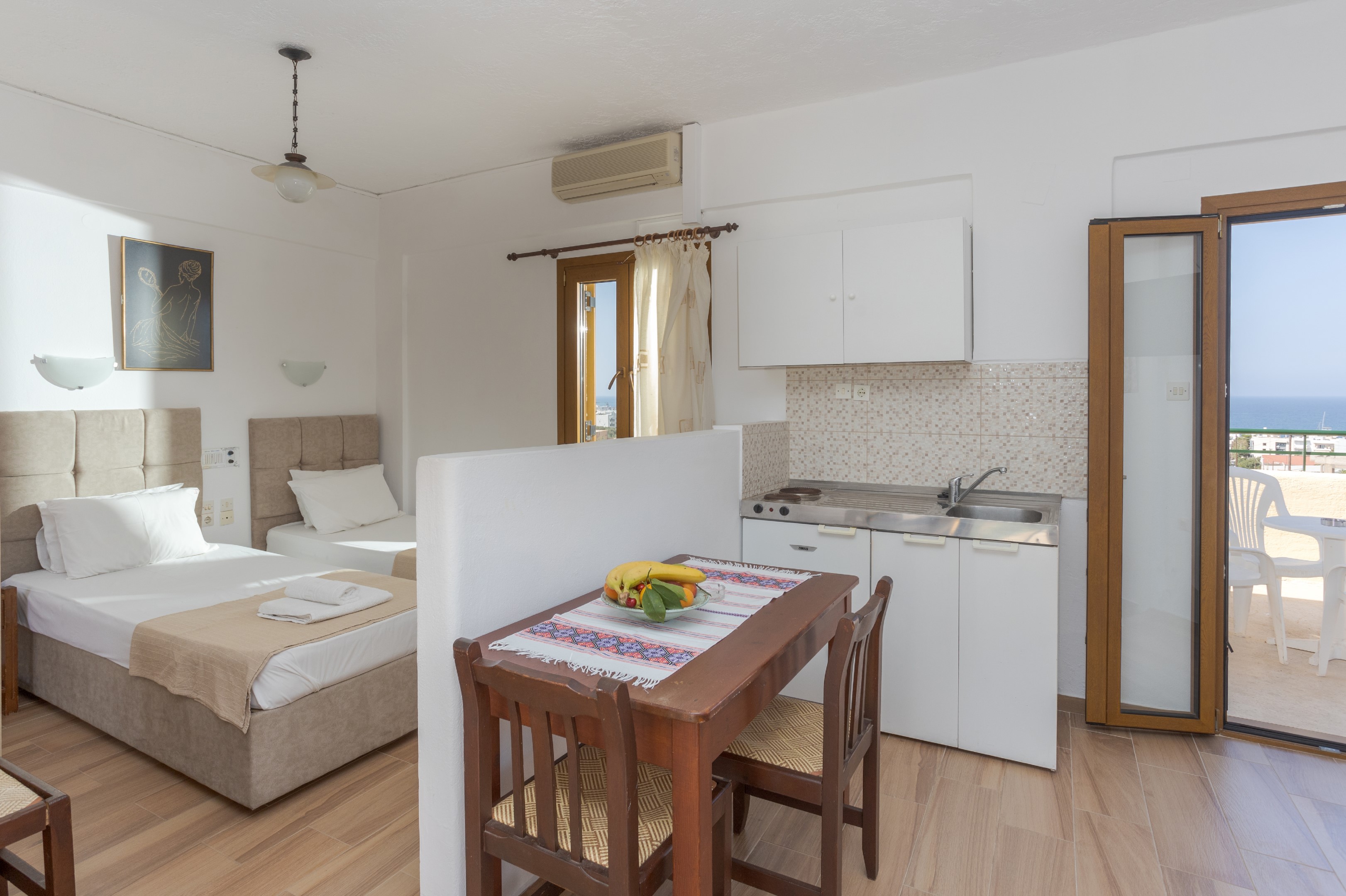 Apartment Capacity 3