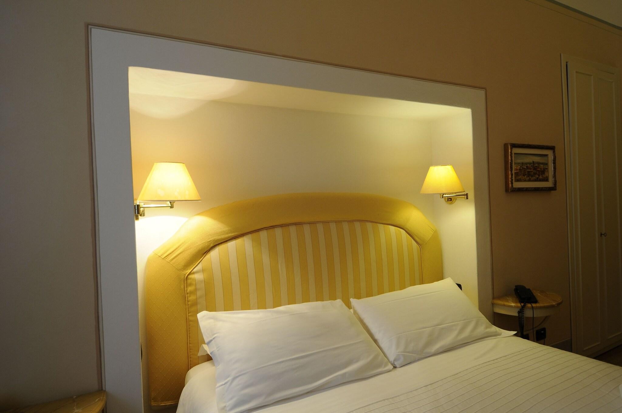 Double or Twin Two Beds