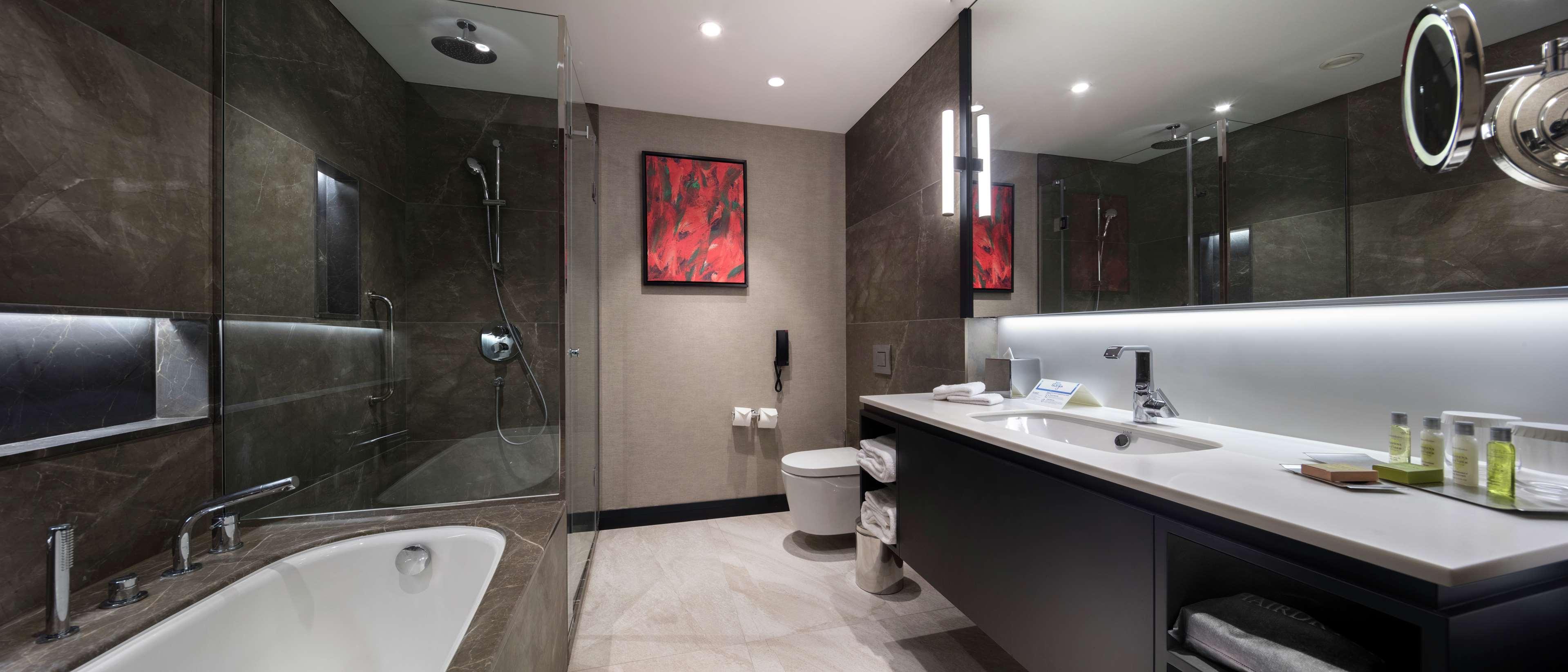 Room Executive Two Queen Beds