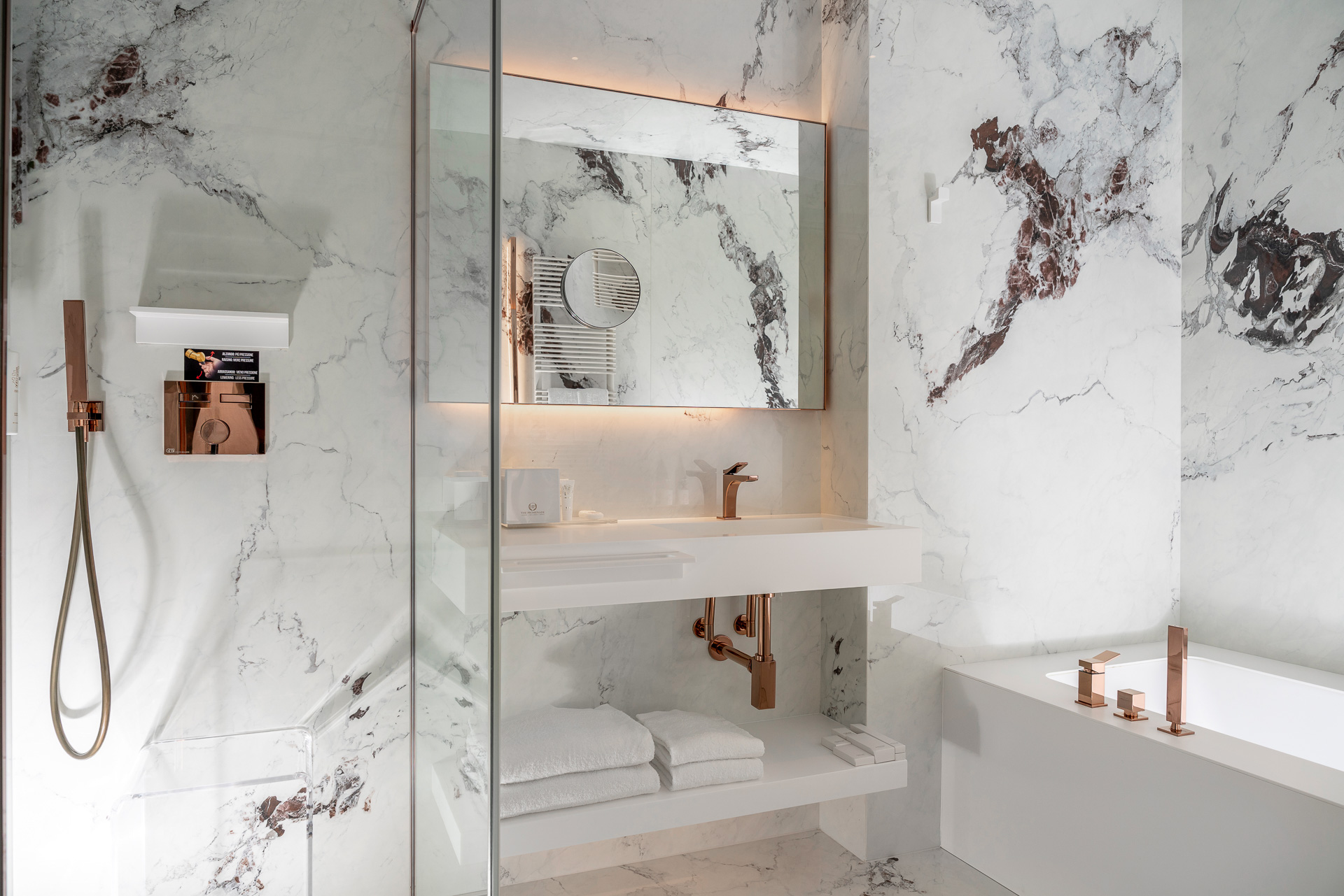 Double Deluxe Sea Front